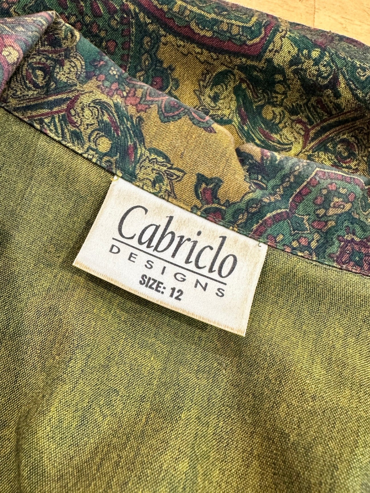 Vintage Short Sleeve Blazer Medium Autumn Tones (Primarily Green, Red, and Gold)