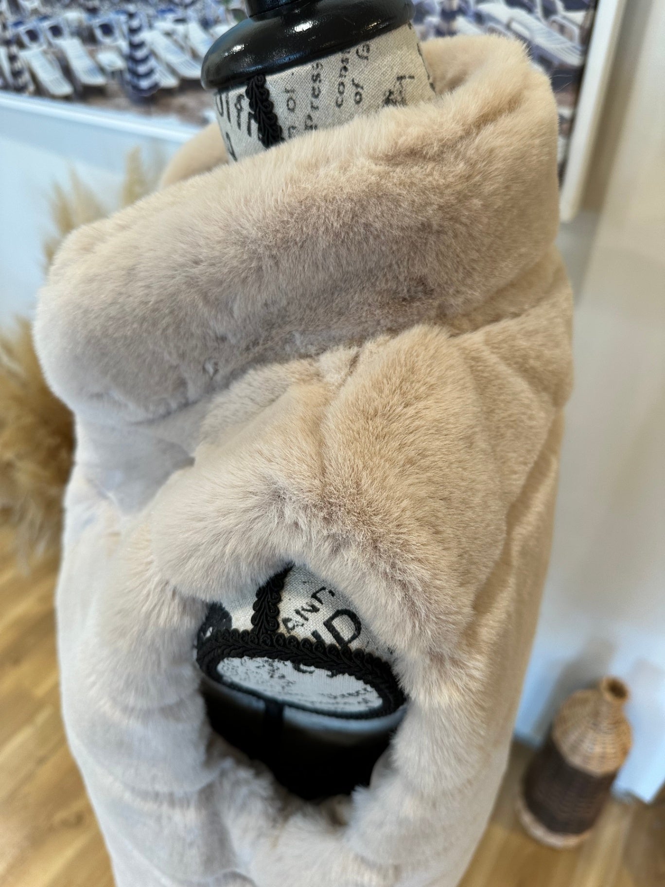 Puffer Vest Small / Medium Beige