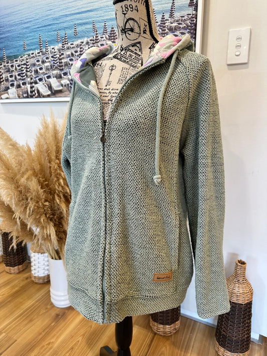 Weird Fish Jumper - 16