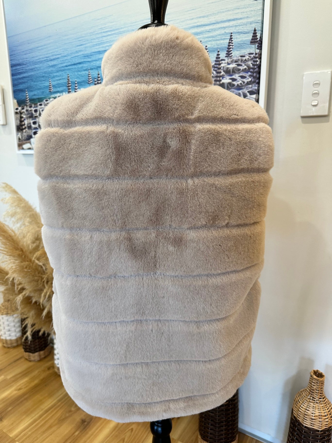 Puffer Vest Small / Medium Beige