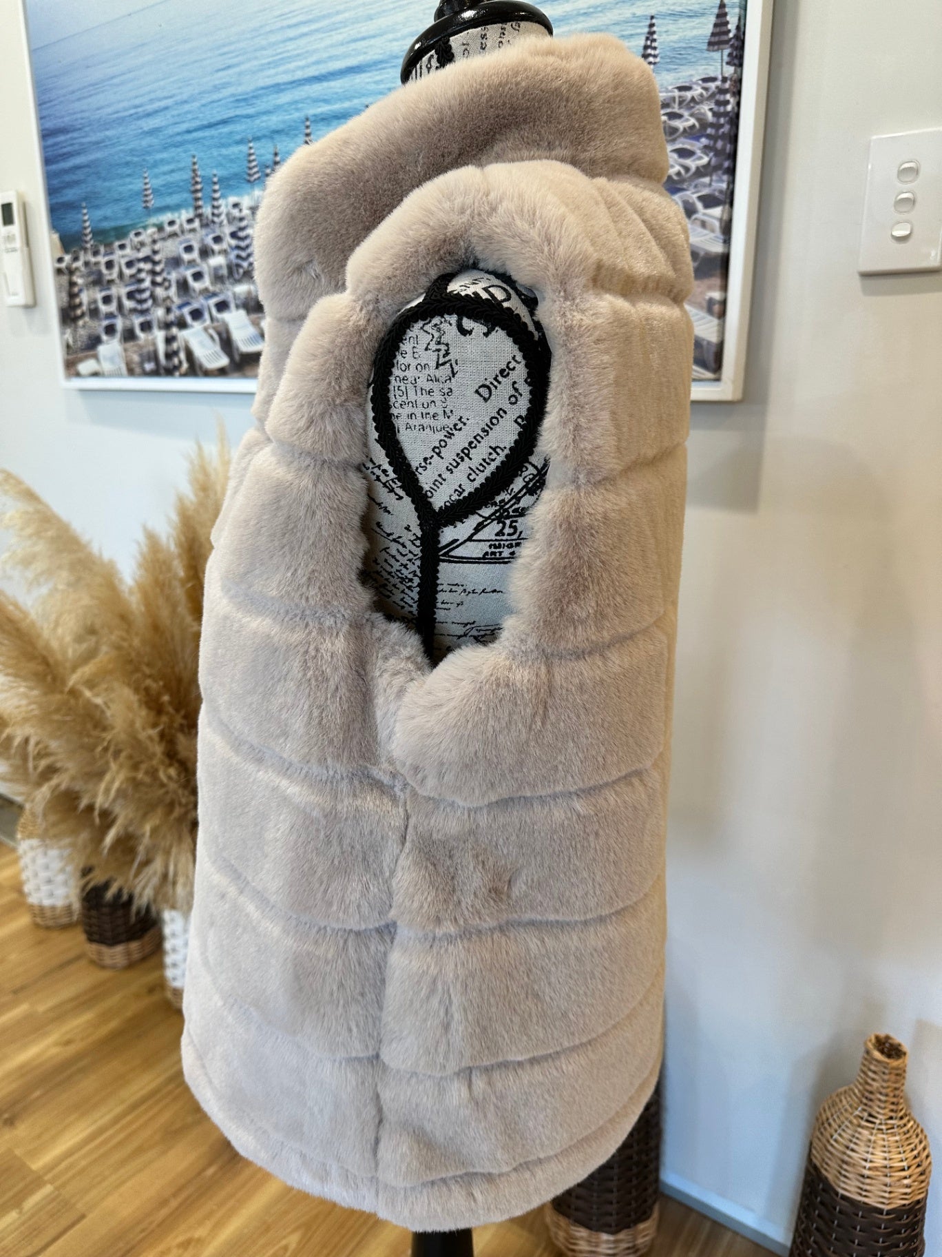 Puffer Vest Small / Medium Beige