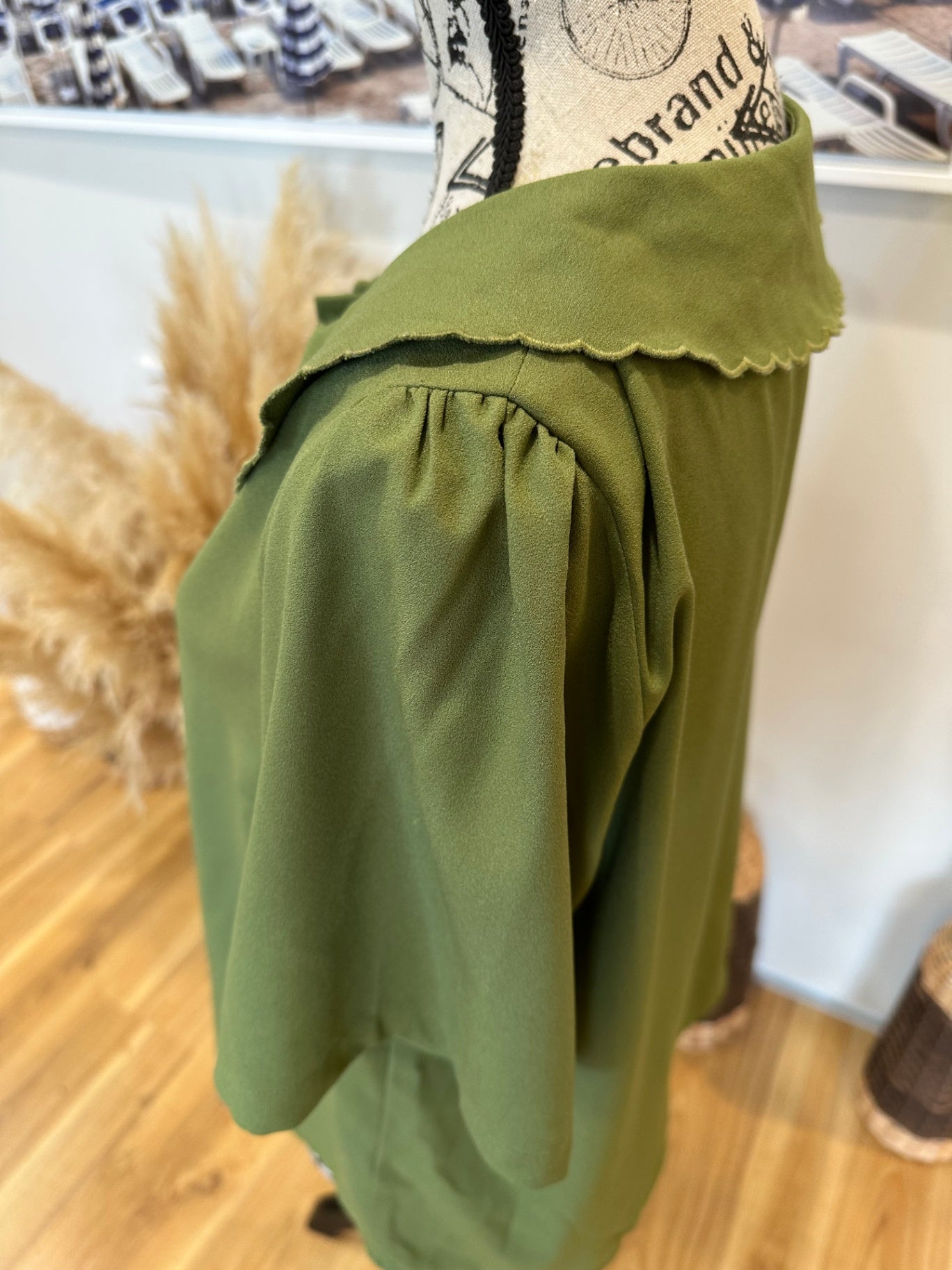 Princess Highway Blouse 14 Olive Green