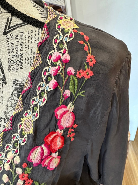 Johnny Was Kaftan Blouse Medium Grey with pink, red, yellow, and green embroidery