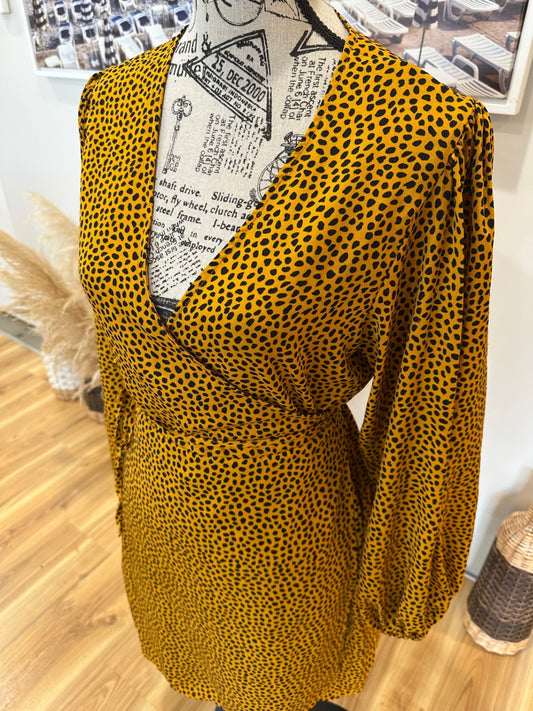 Wrap Dress with Bubble Sleeves - size 10
