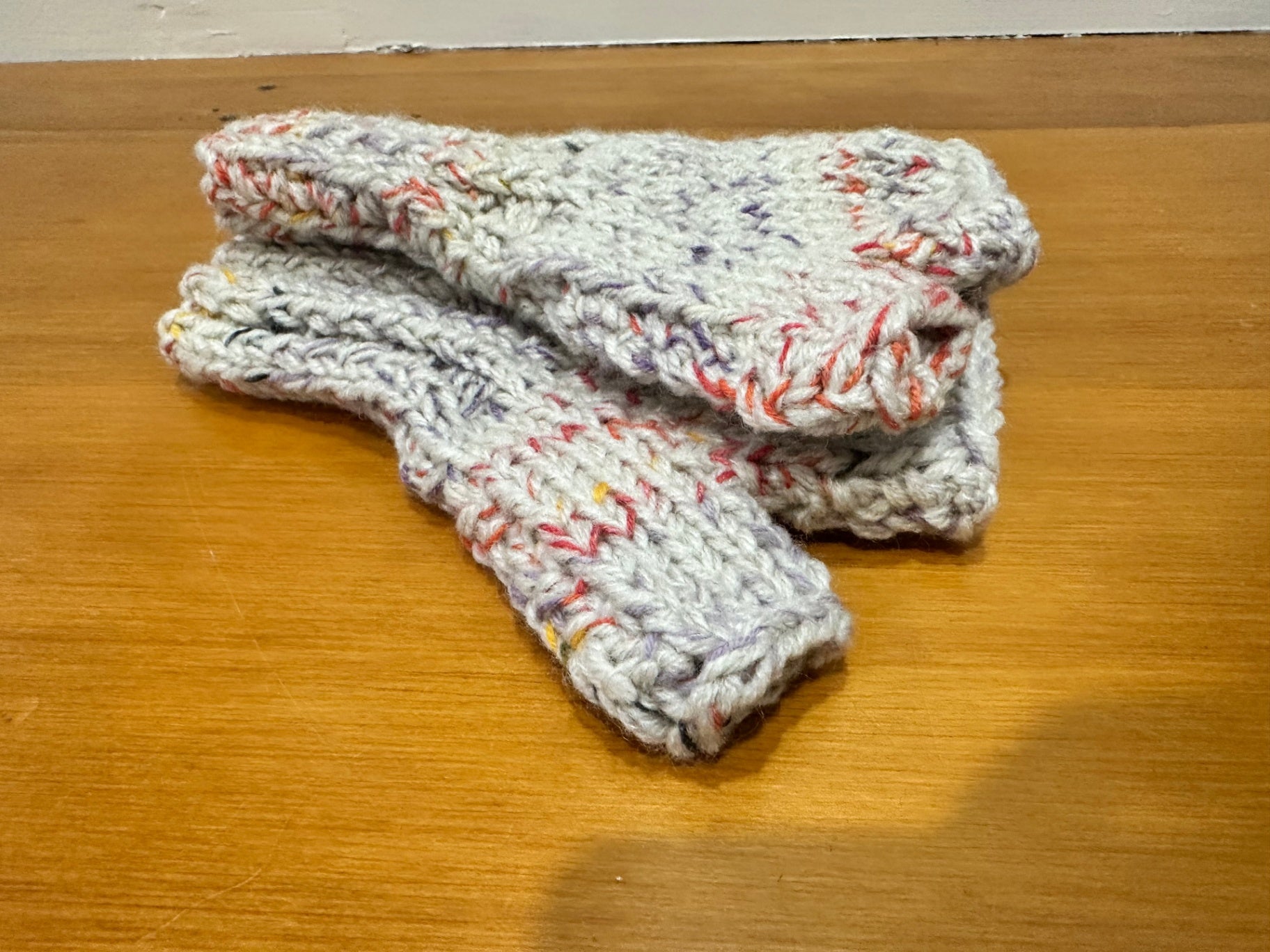 Handmade in New Brighton Gloves multicolored