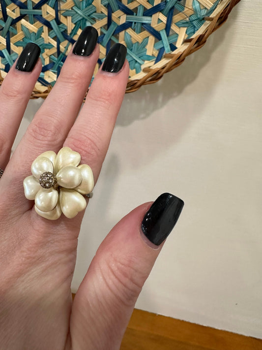 Ring Silver-tone and white with a hint of gold-tone