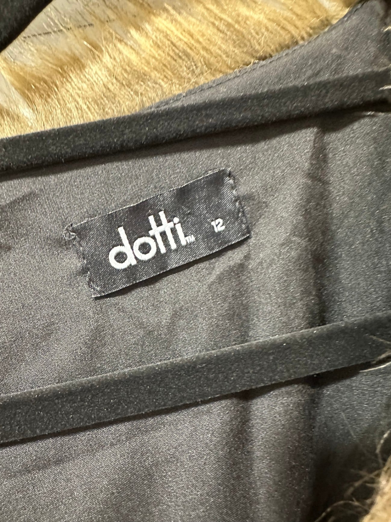 Dotti - Faux Fur - Vest 12 Brown
