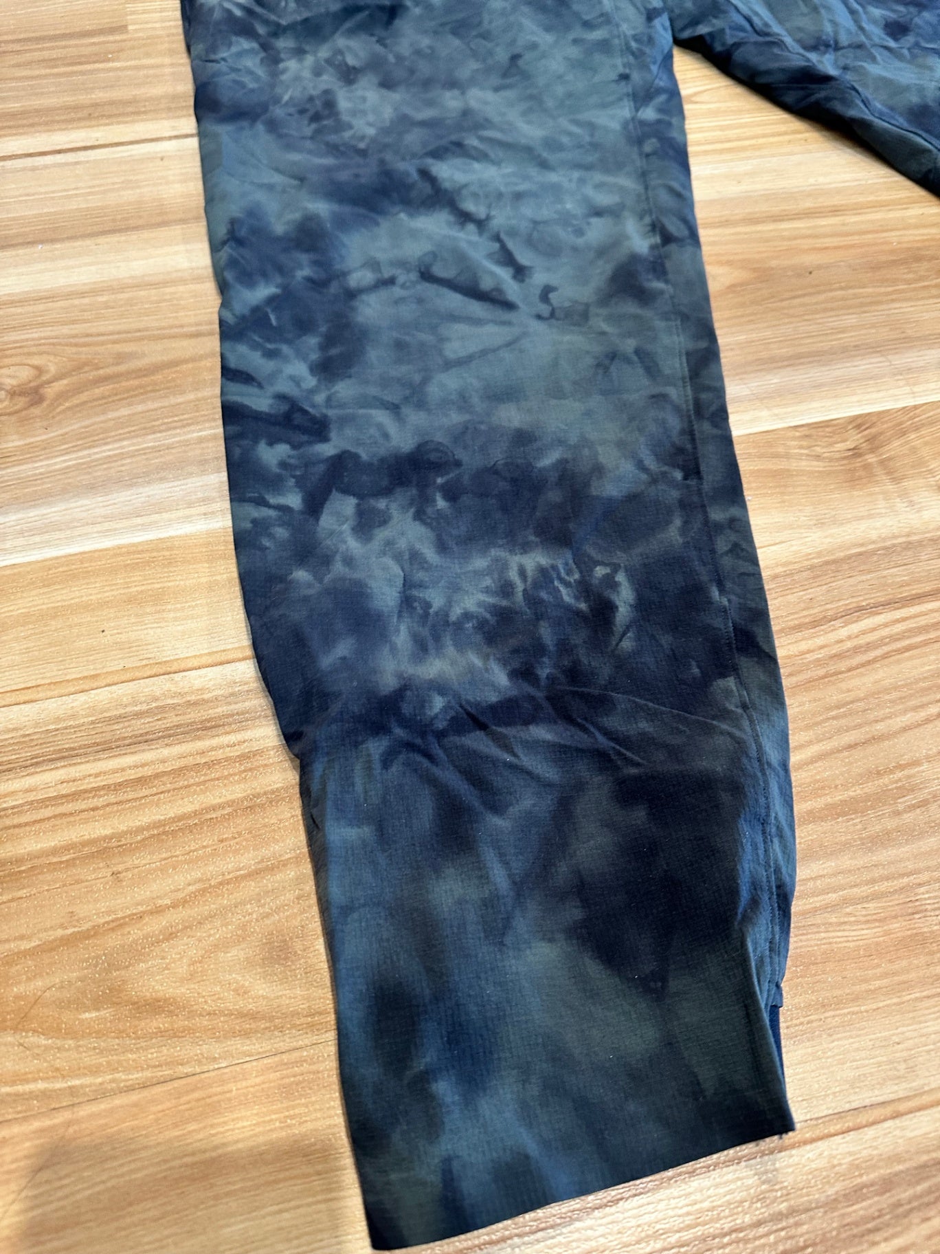 Lululemon Pants Large Gray