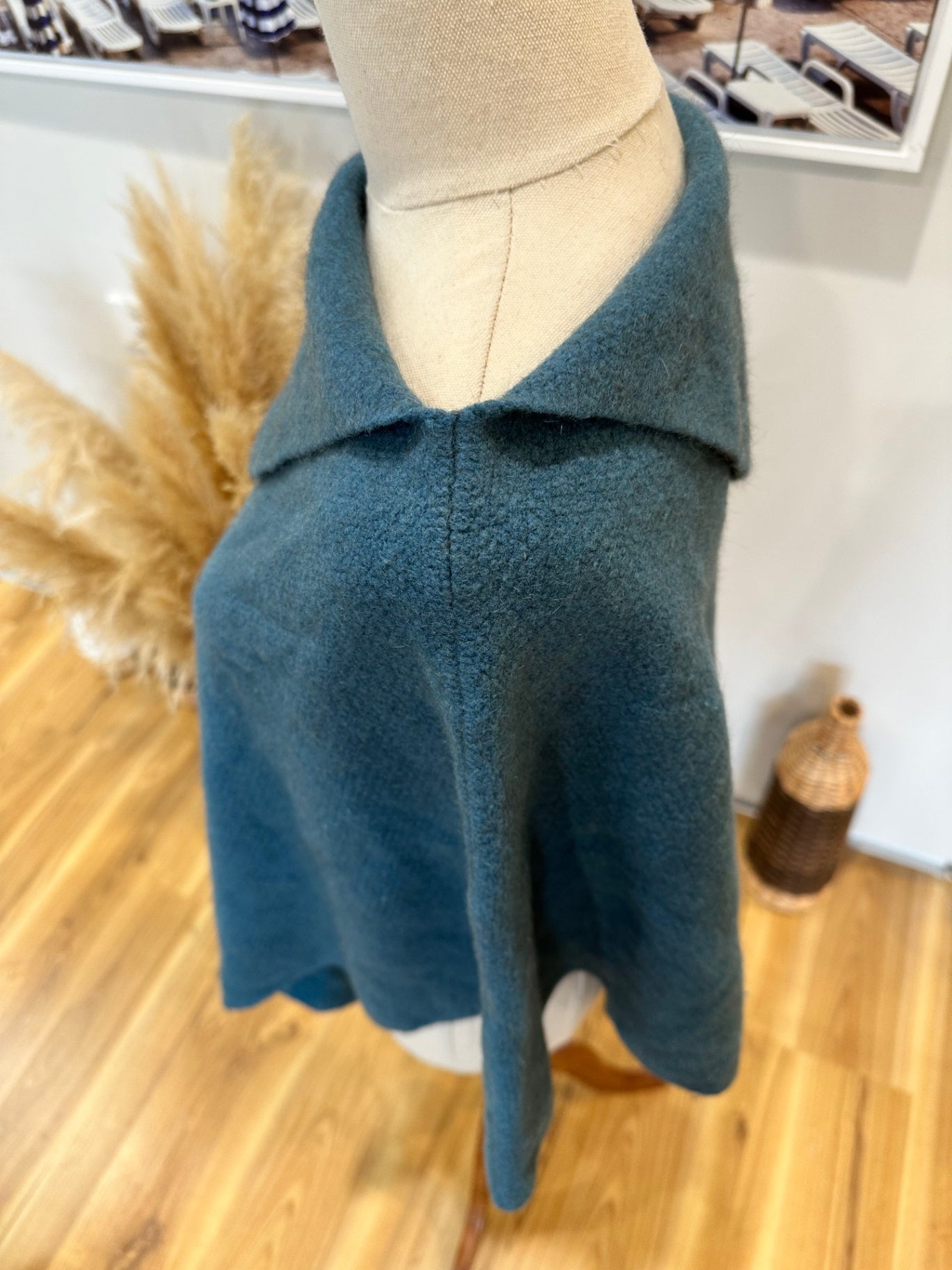 Waimate - Made in New Zealand - Poncho - One Size - 40% possum, 50% merino