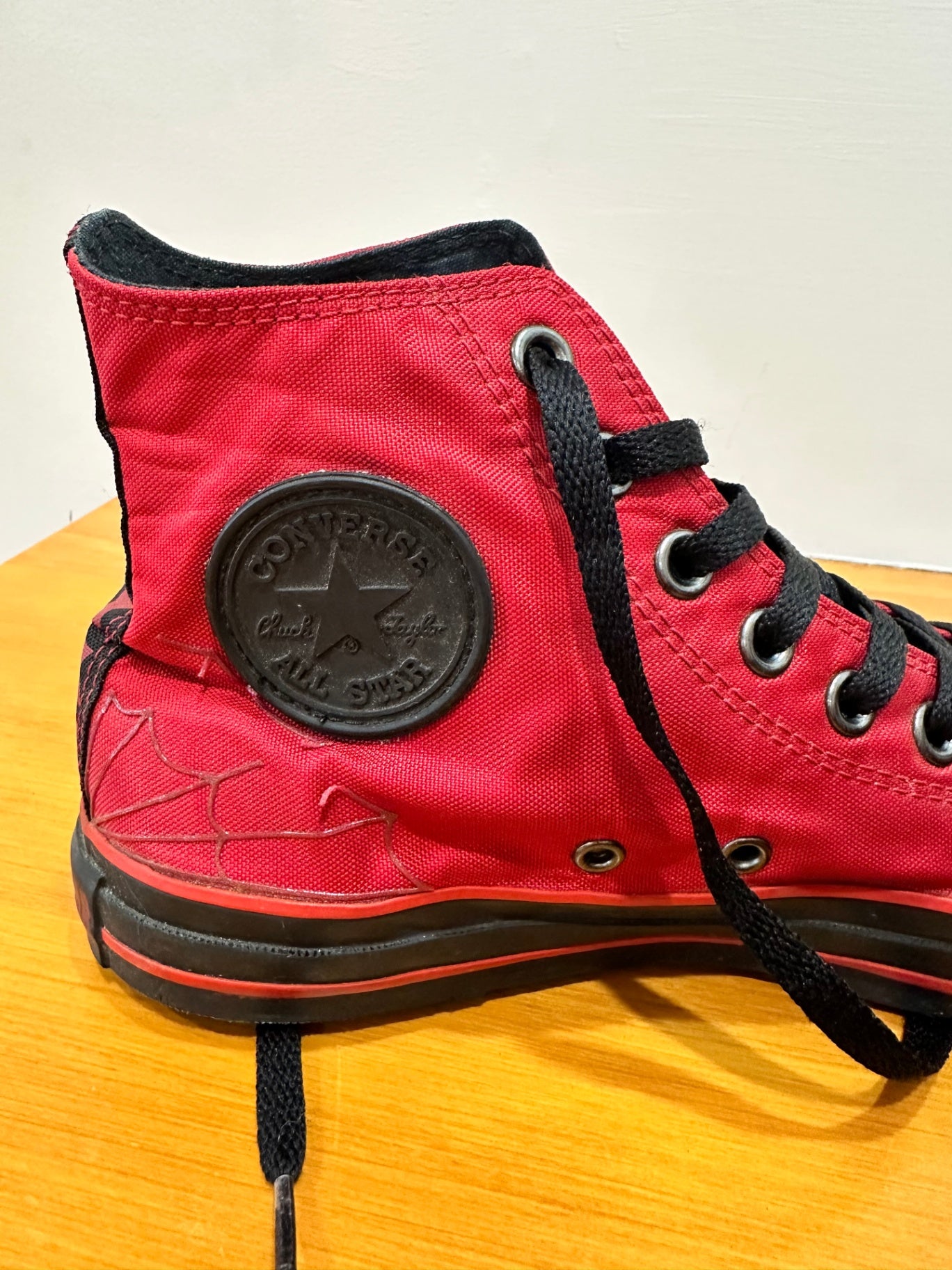 Converse Sneakers - Ladies 9 - Spiderman