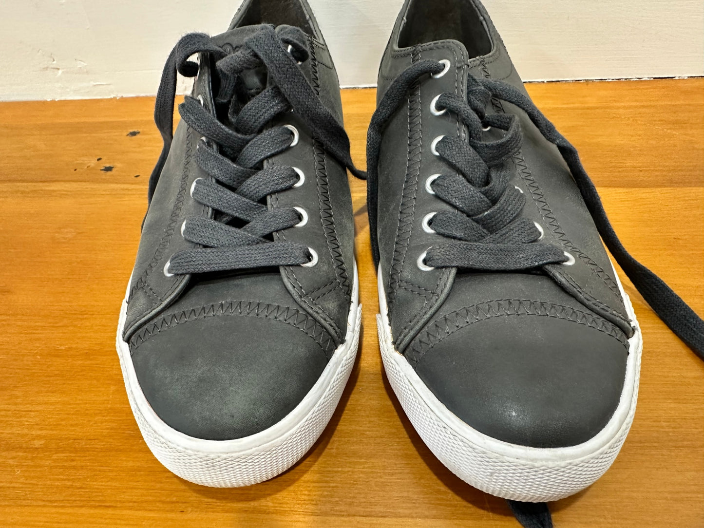 Deuce Sneakers 39 Grey