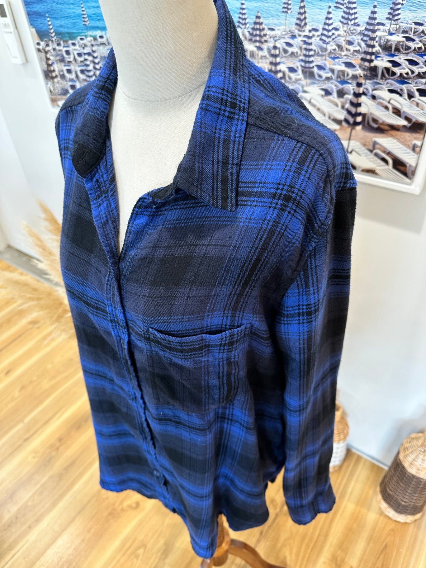 American Outfitters - Flannel Shirt - Medium Blue and black