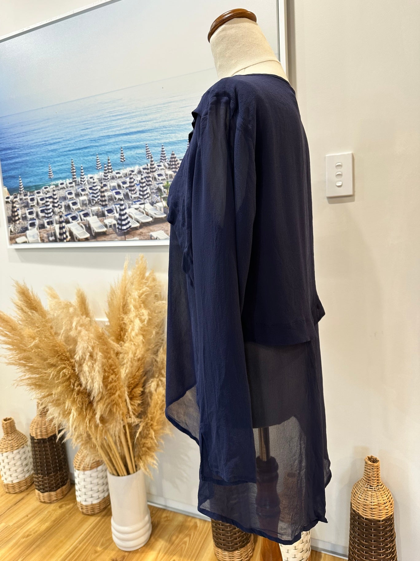 Andrea Moore - Top - Size - 12 Navy Blue - 100% silk