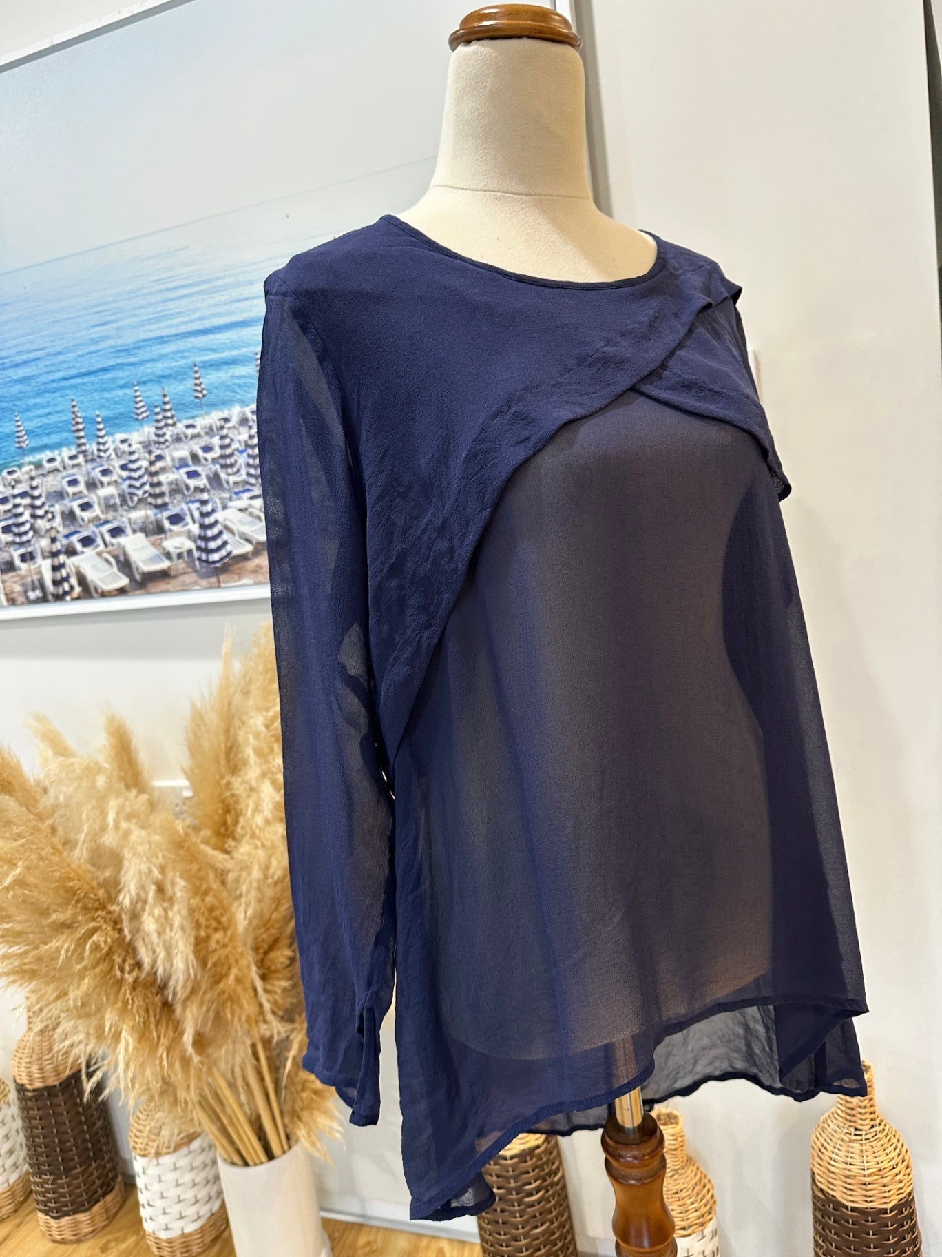 Andrea Moore - Top - Size - 12 Navy Blue - 100% silk
