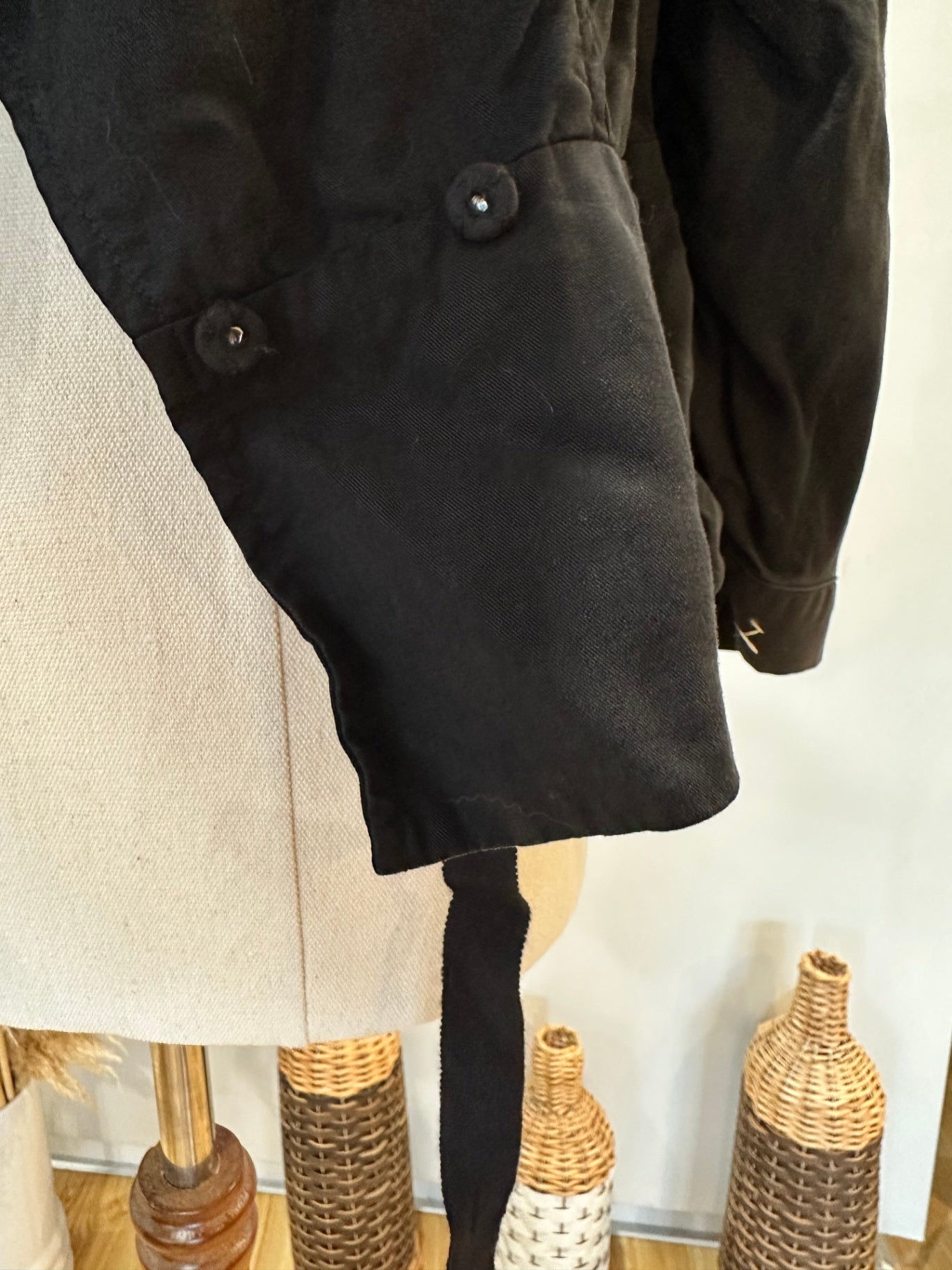 David Lawrence - Crop Jacket - Size 12 - Black