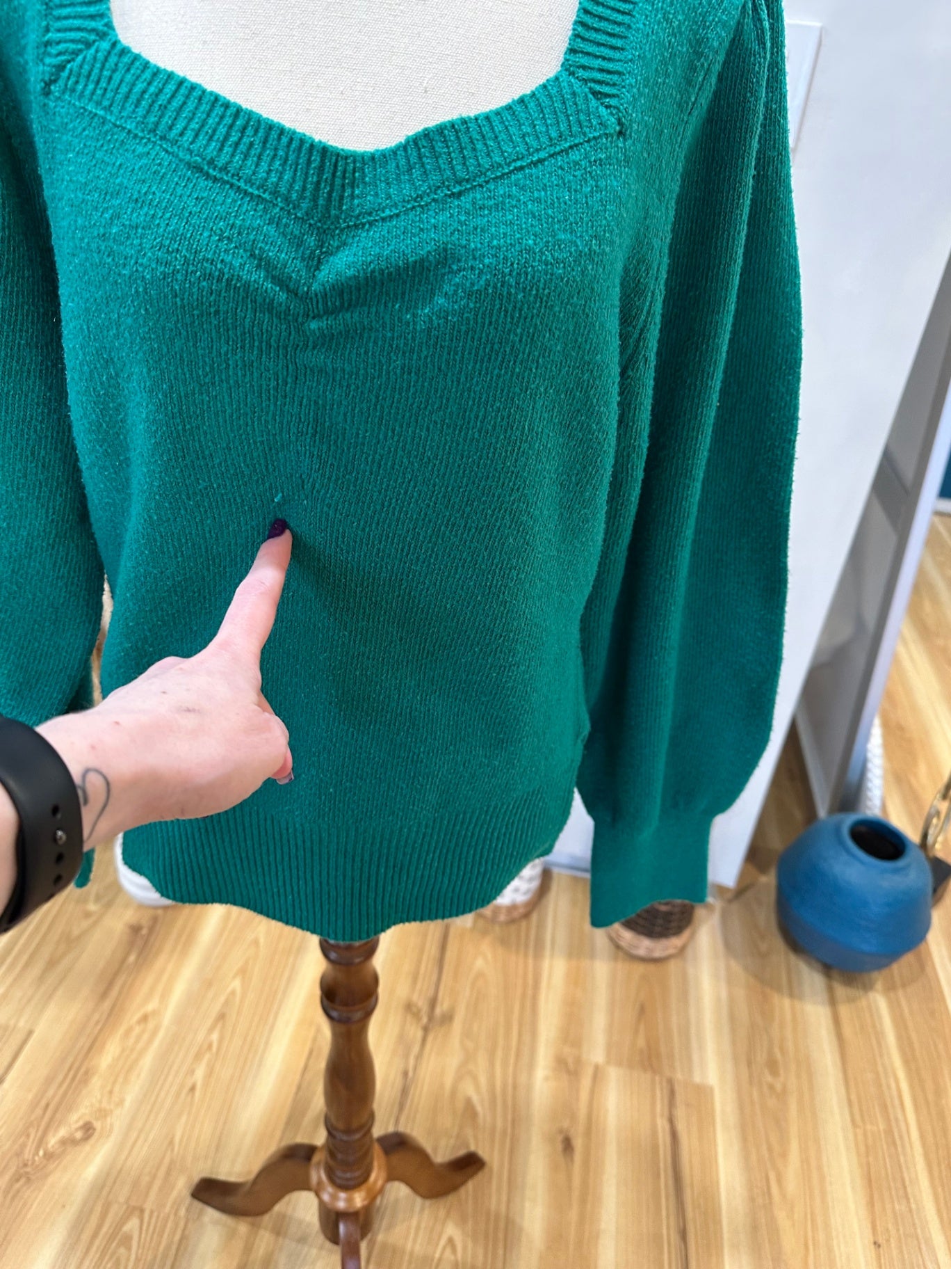 City Chic - Green Jumper with Balloon Sleeves - Size 14