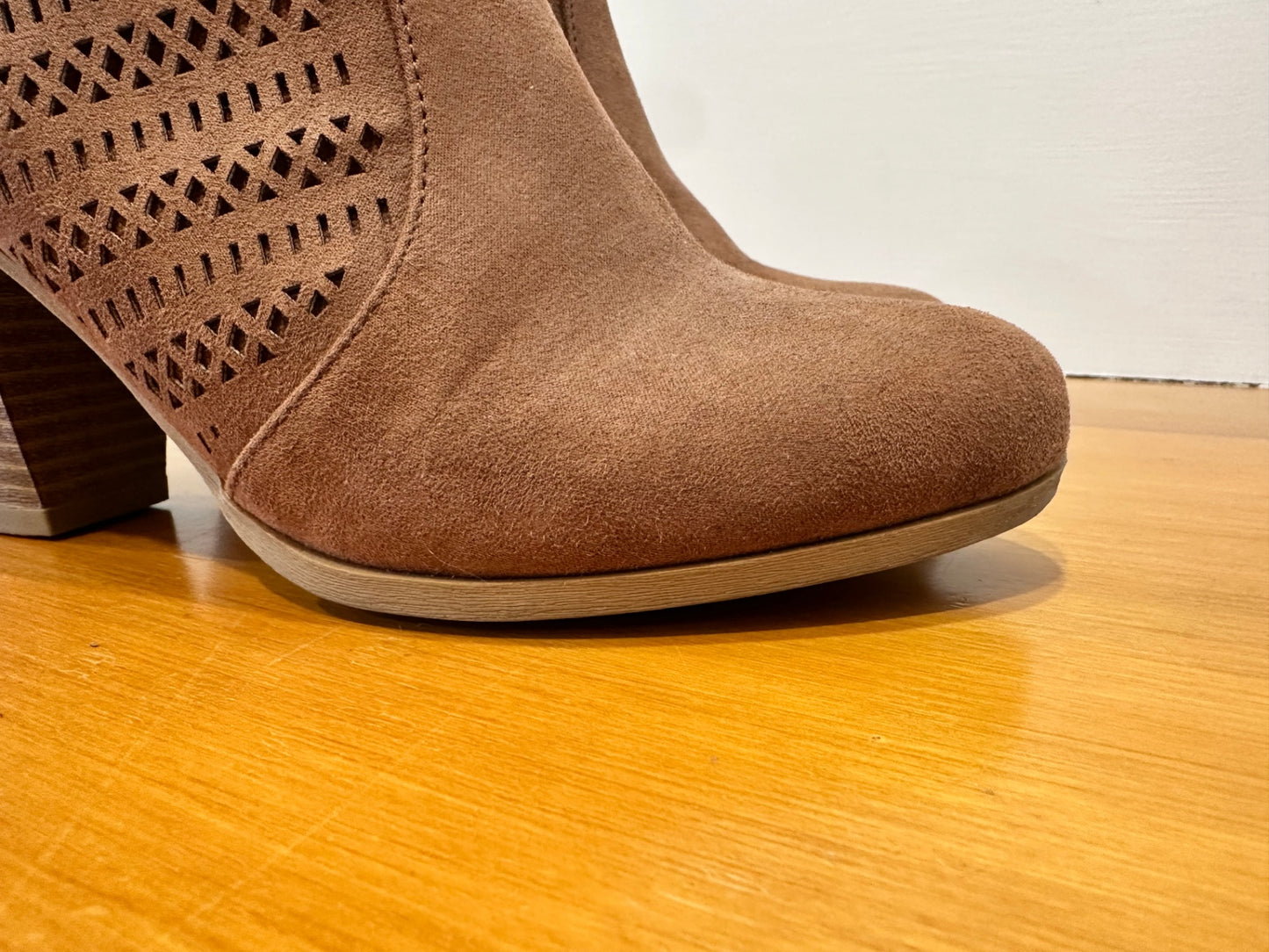 Nine West - Boots - Size 6.5 - Tan Brown