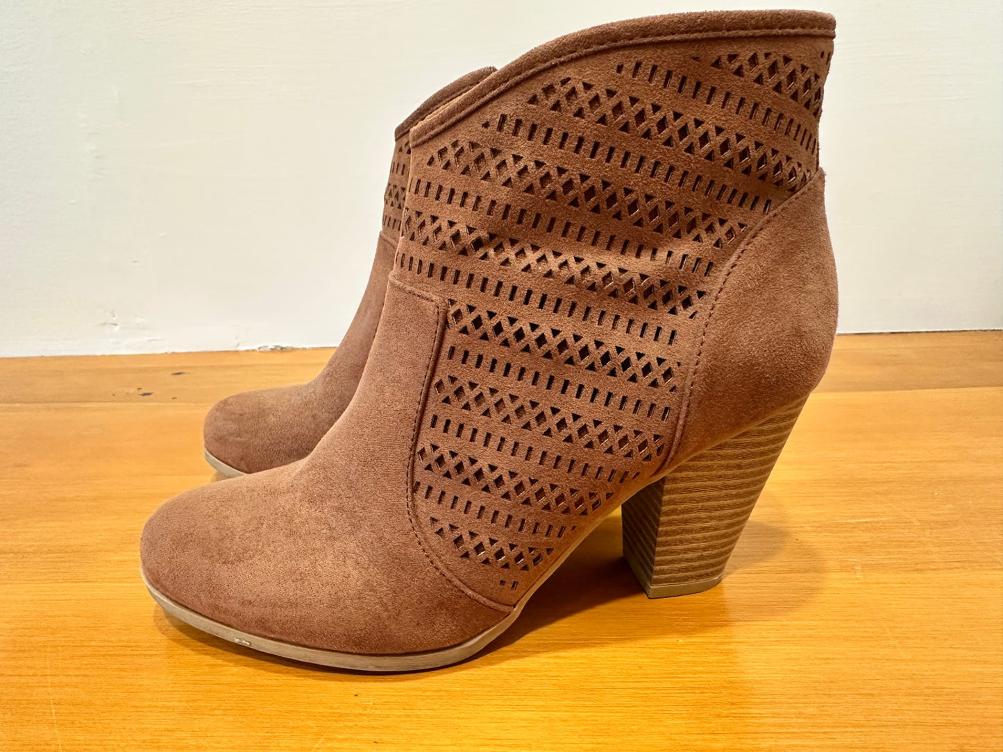 Nine West - Boots - Size 6.5 - Tan Brown