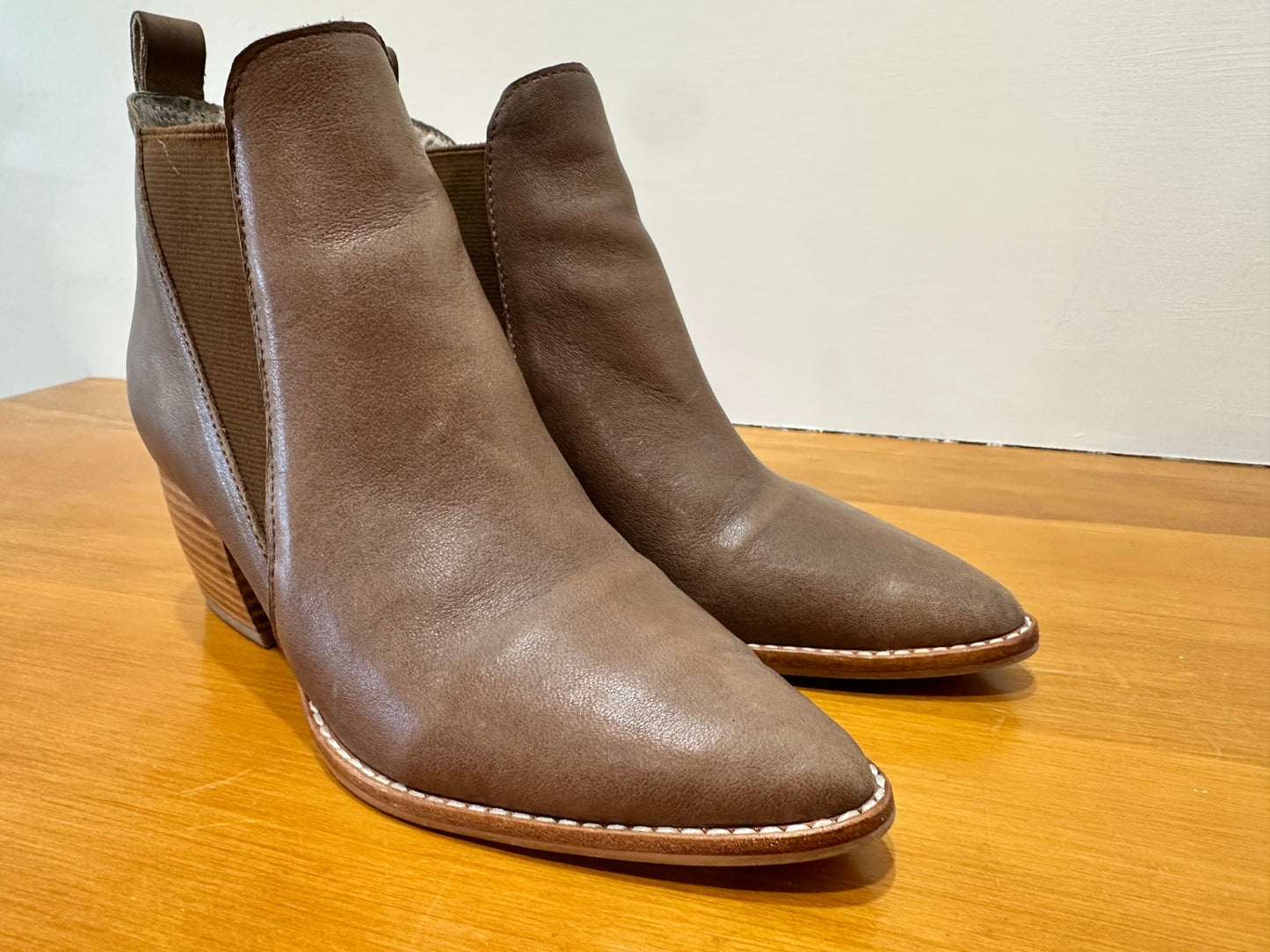 Sol Sana - Ankle Boots - Size 6.5 - Brown