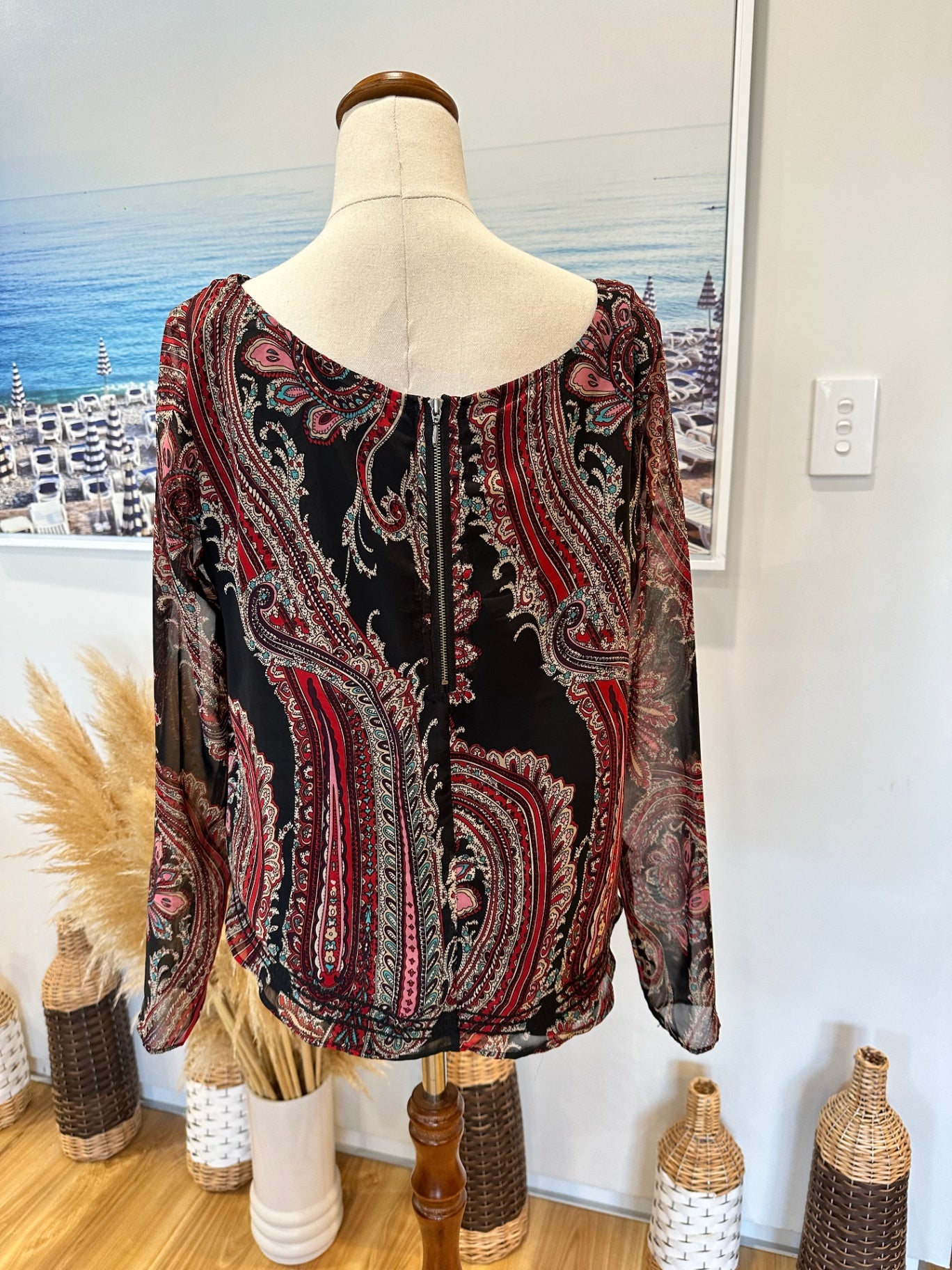 Batwing Blouse - Black w Red Paisley Print - Size 8