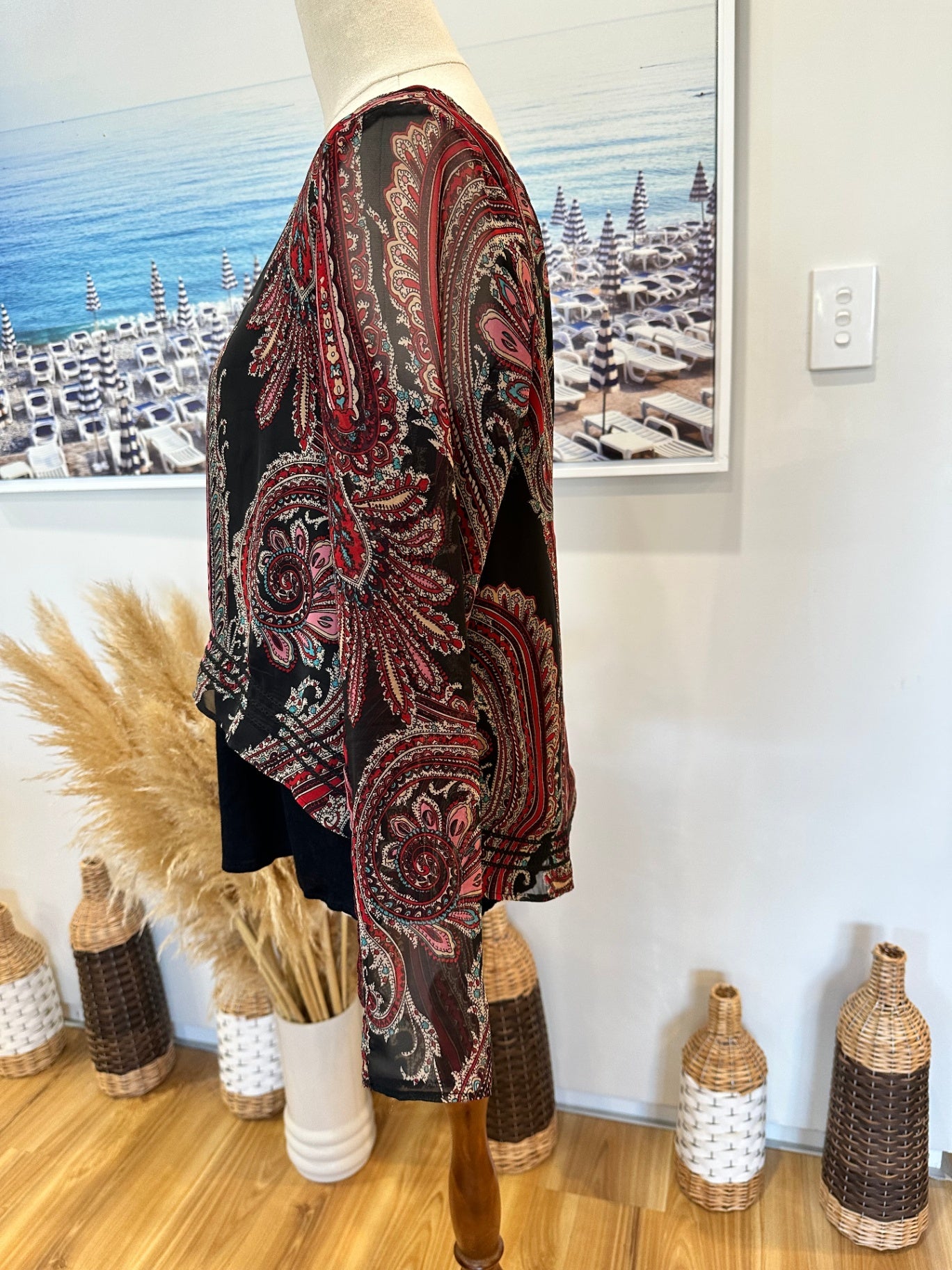 Batwing Blouse - Black w Red Paisley Print - Size 8