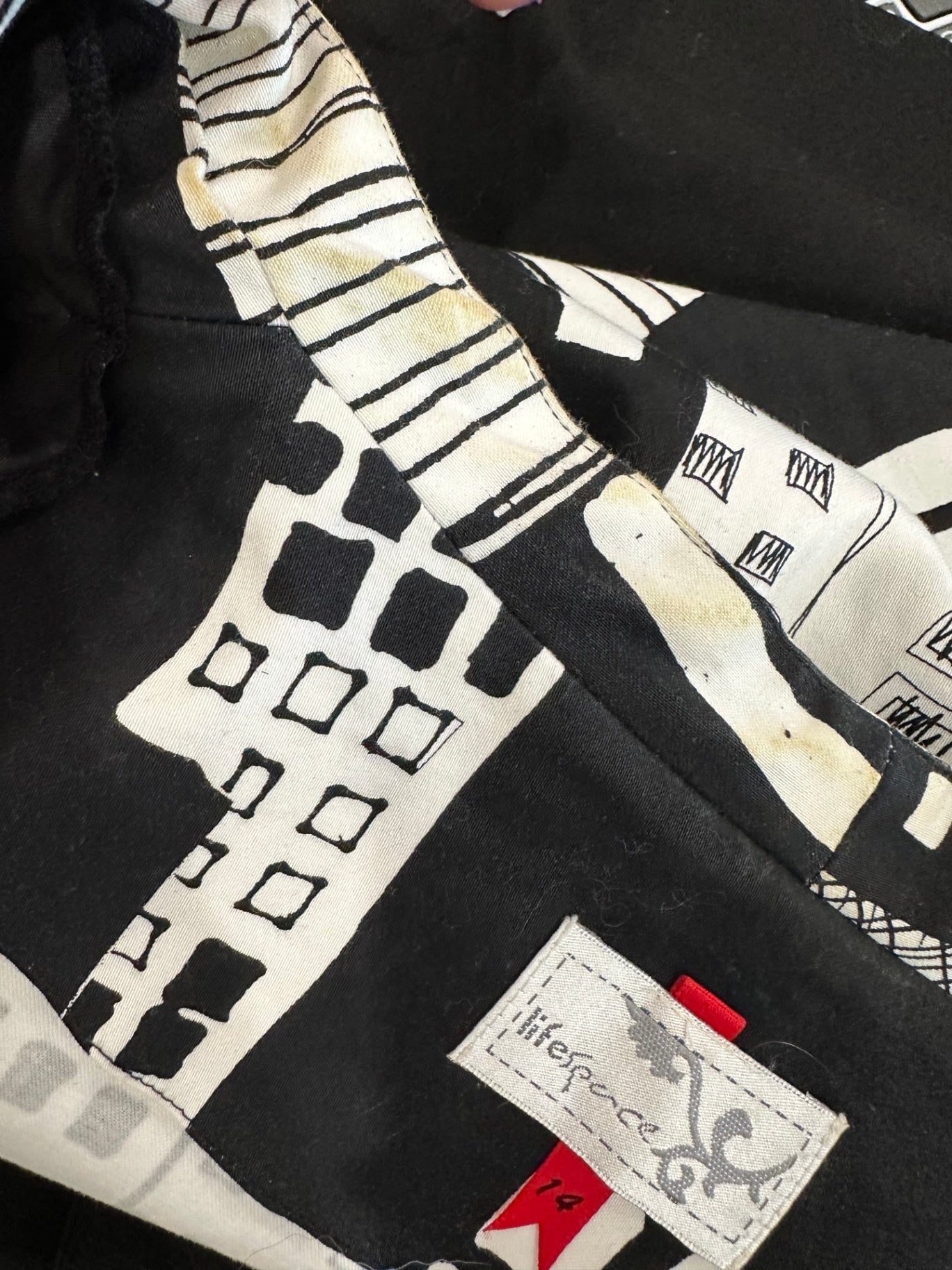 Lifespace Blazer - 3/4 sleeves - Size 14 - Black and White - Some staining at collar