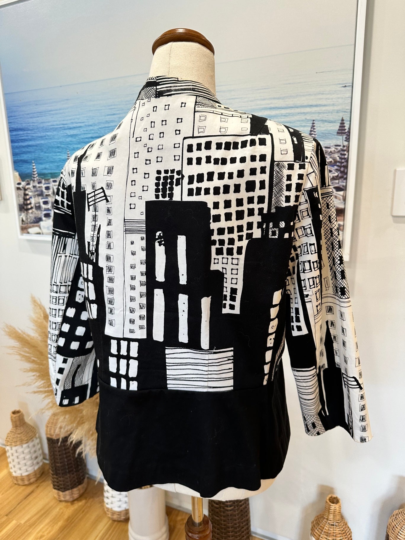 Lifespace Blazer - 3/4 sleeves - Size 14 - Black and White - Some staining at collar