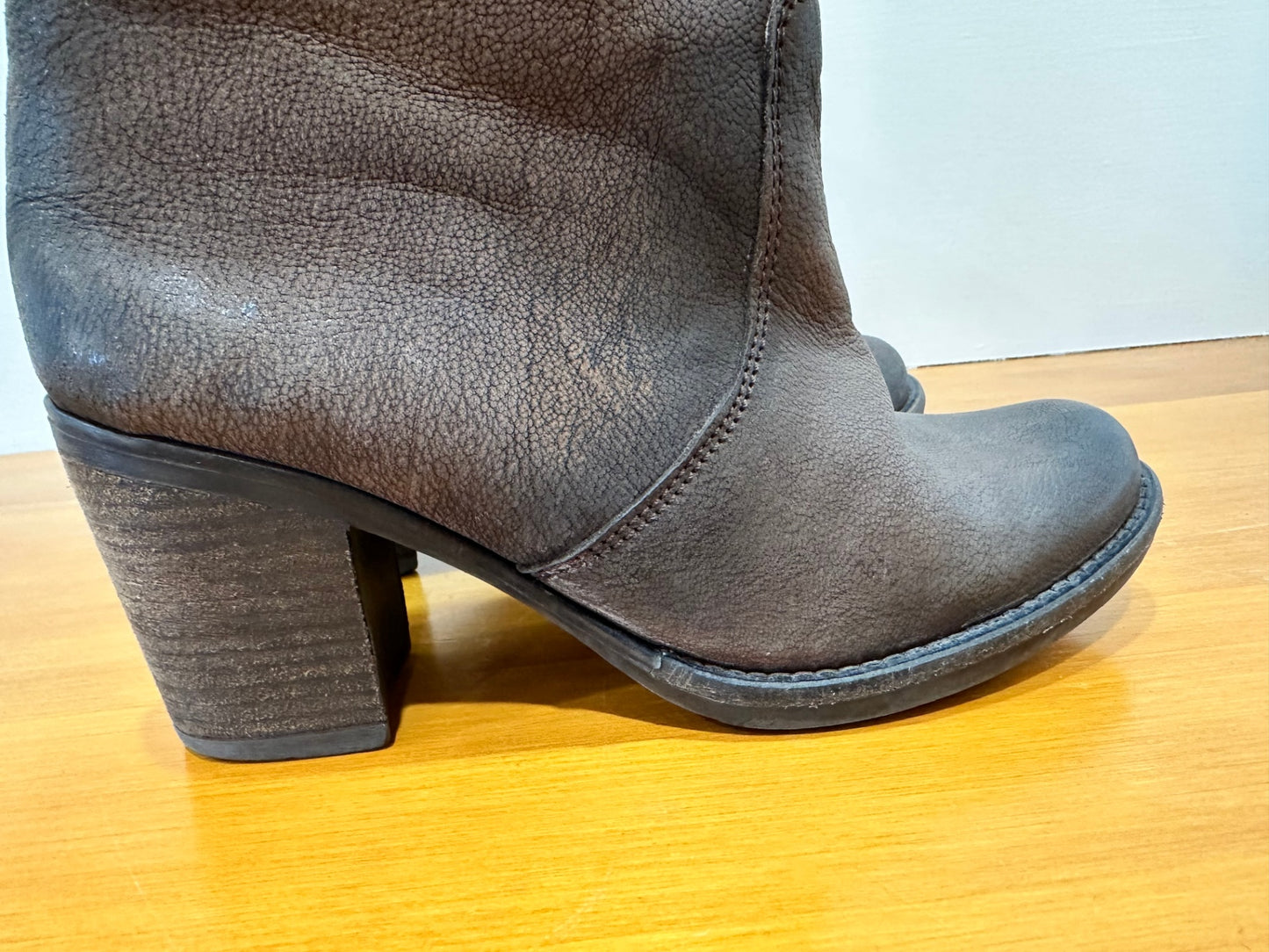 EOS - Leather Ankle Boots Brown - Size 38