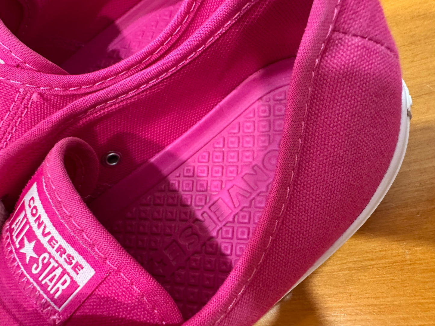 Converse Sneakers - Size 39 - Hot Pink