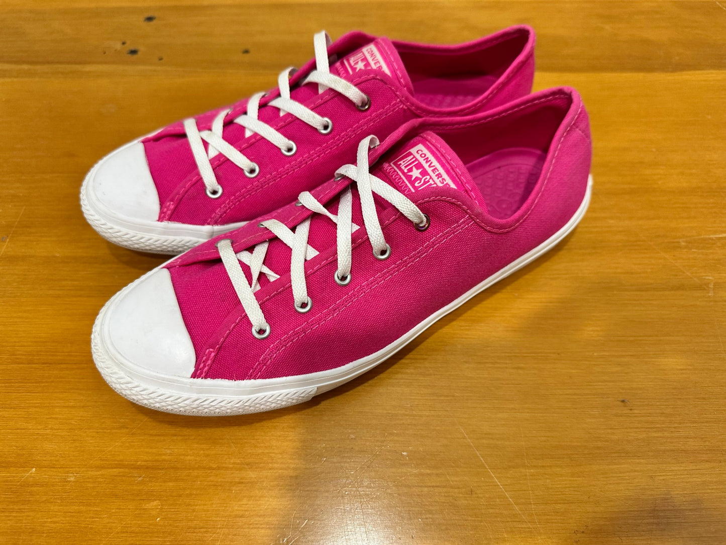 Converse Sneakers - Size 39 - Hot Pink