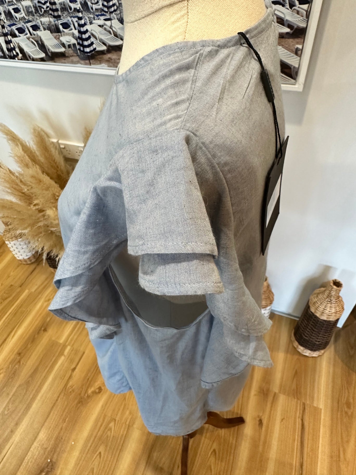 DecjubaBlouse - Size Small - 30% Linen - Pale Blue