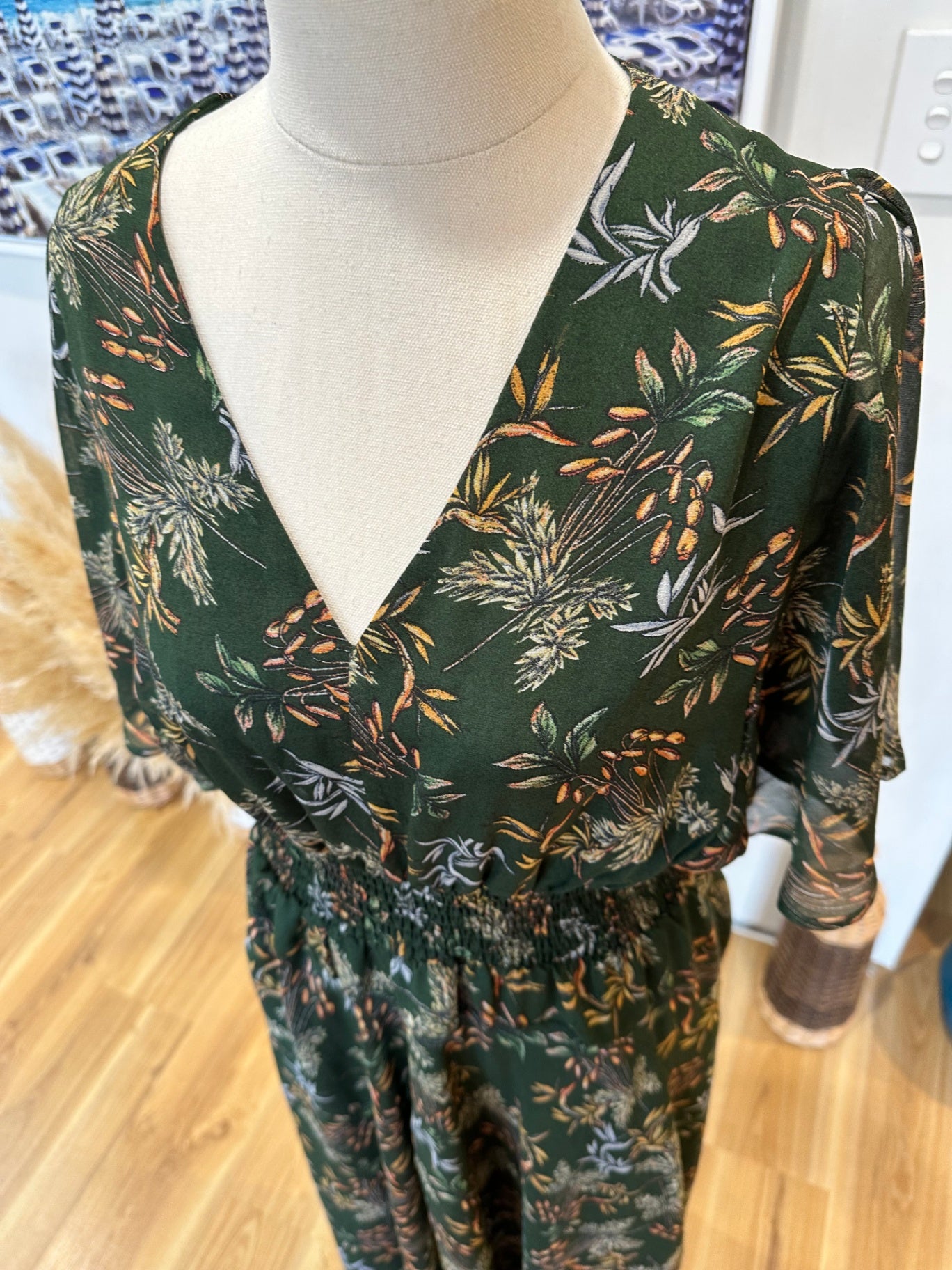 Drama The Label - Dress - Size 12 - Dark green with multicolored floral print