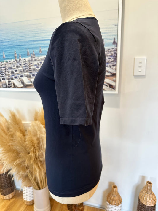 Decjuba - T-Shirt - Medium / Large - Navy Blue