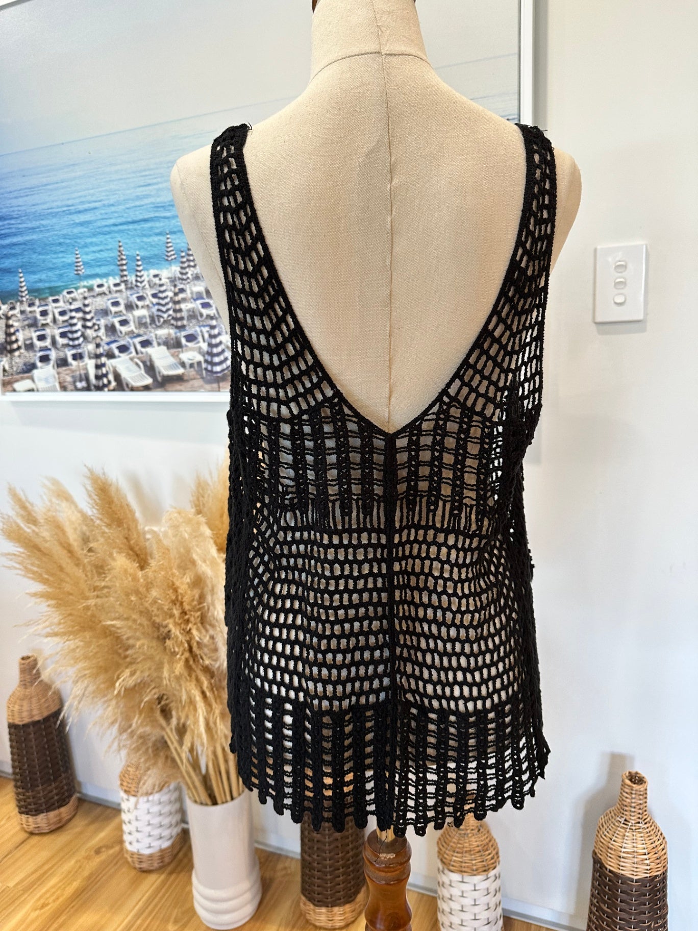 Black Crochet-Style Singlet Top - Size Small / Medium