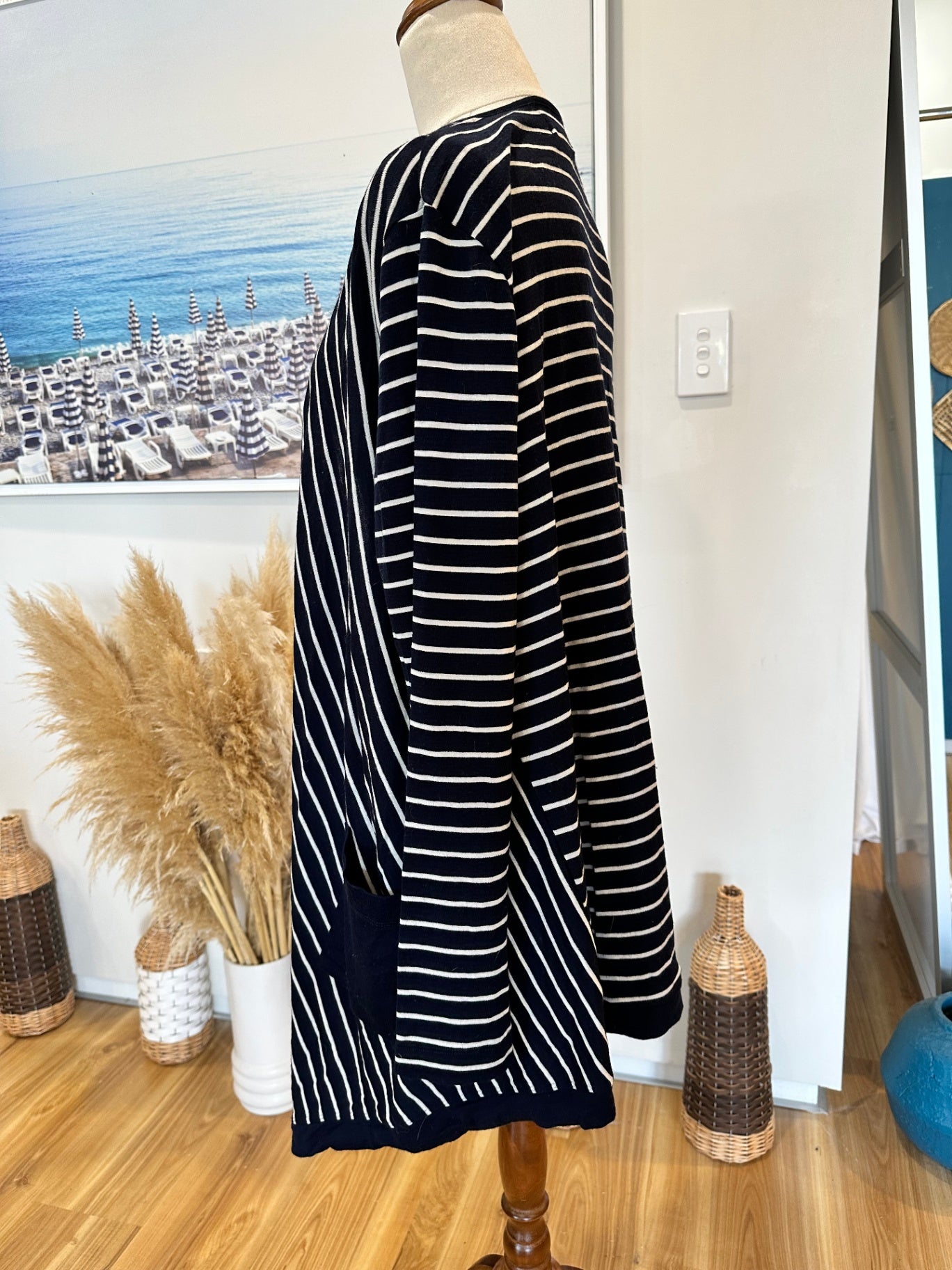 Ballantynes - Waterfall Cardigan - Large - Blue + White Stripe