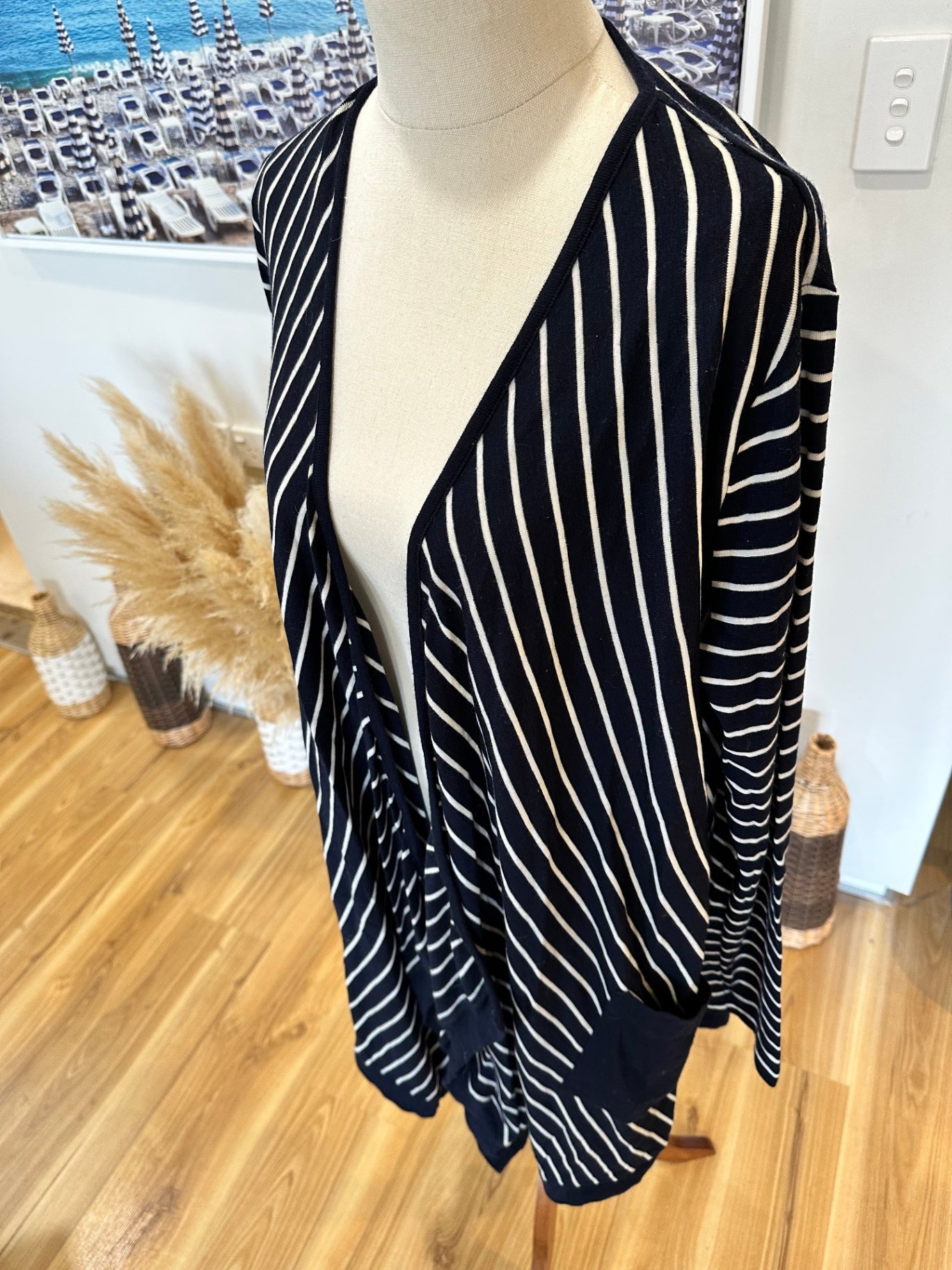 Ballantynes - Waterfall Cardigan - Large - Blue + White Stripe