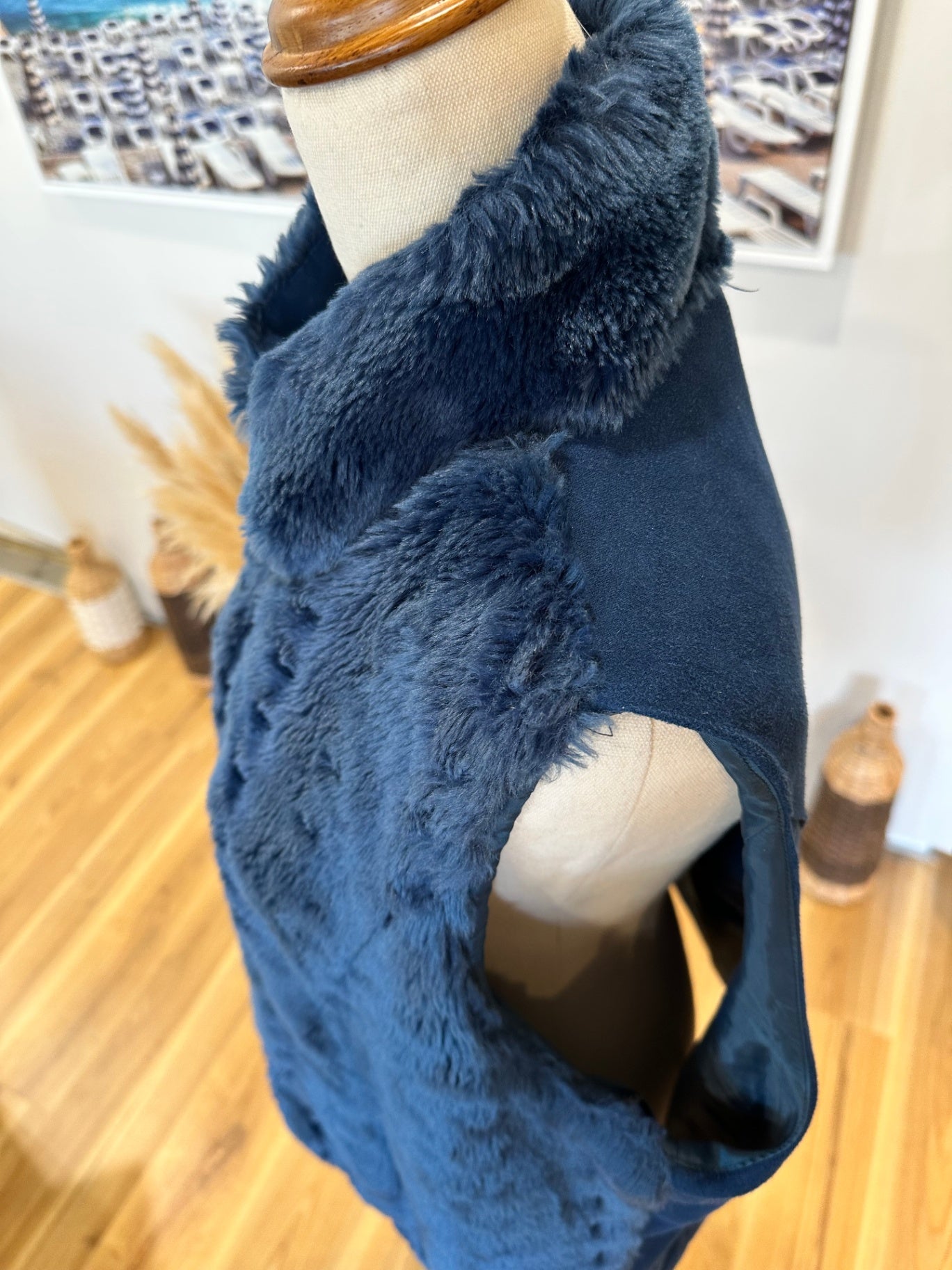Suzanne Grae - Faux Fur Vest - Large - Blue