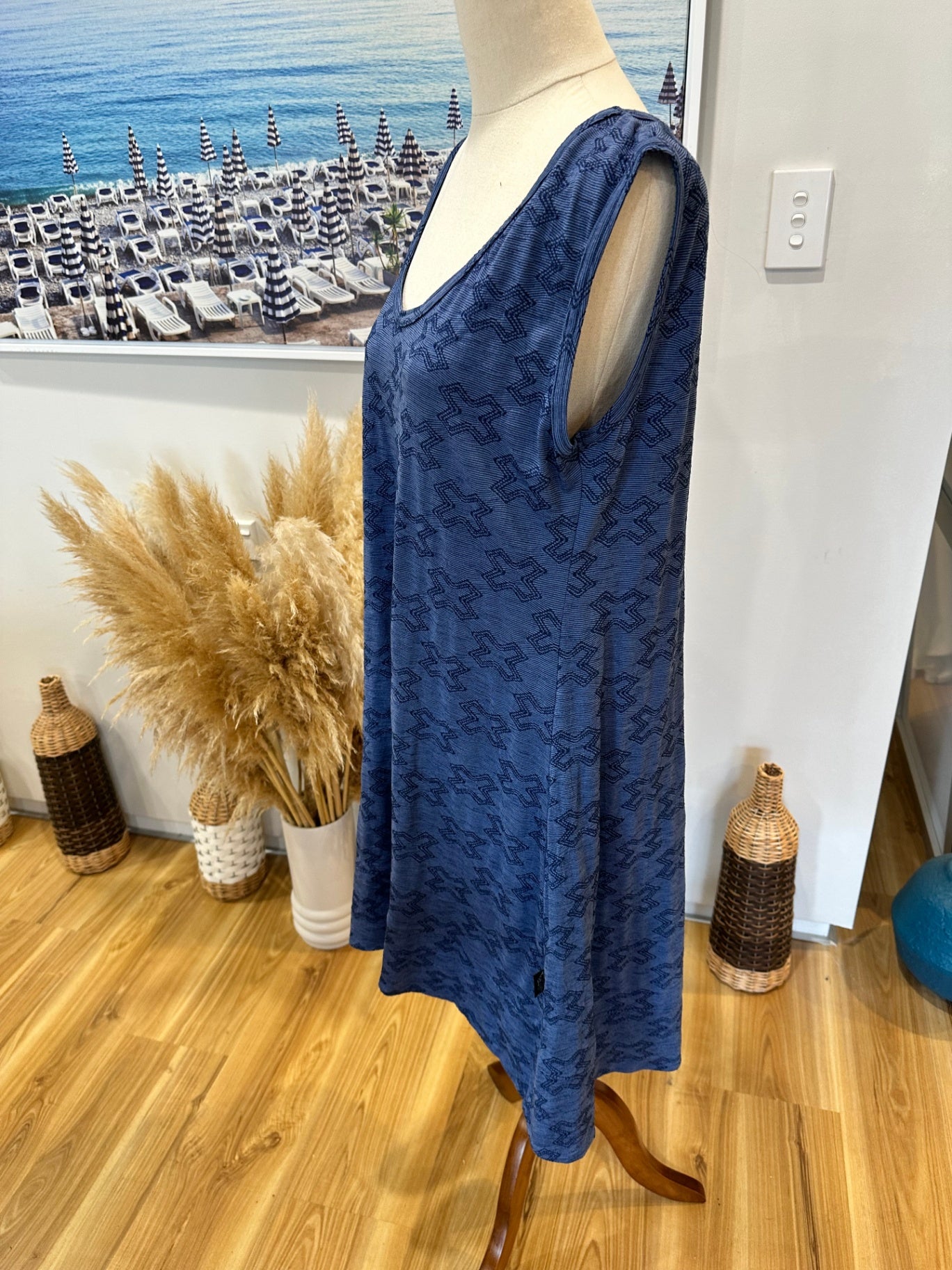 Art Style by Rebecca Herring - Top - Size 16 - Blue - 43% Merino