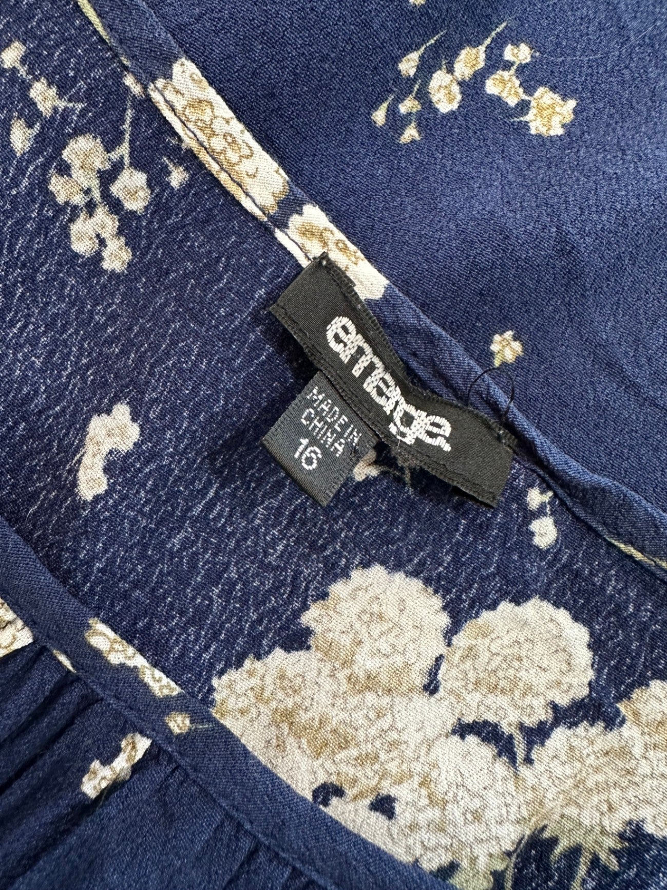 Emerge Blouse - Size 16 - Navy blue with cream floral pattern