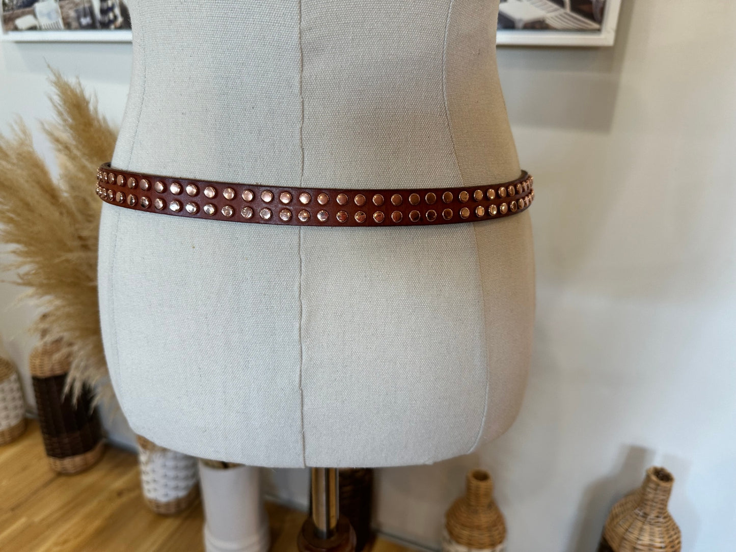 Espirit Belt - Small / Medium - Brown w Rose Tone Studs