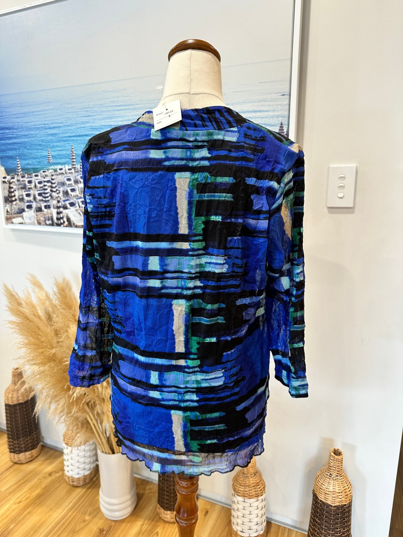 Blouse - Ocean Tones - Size 8 - NEW