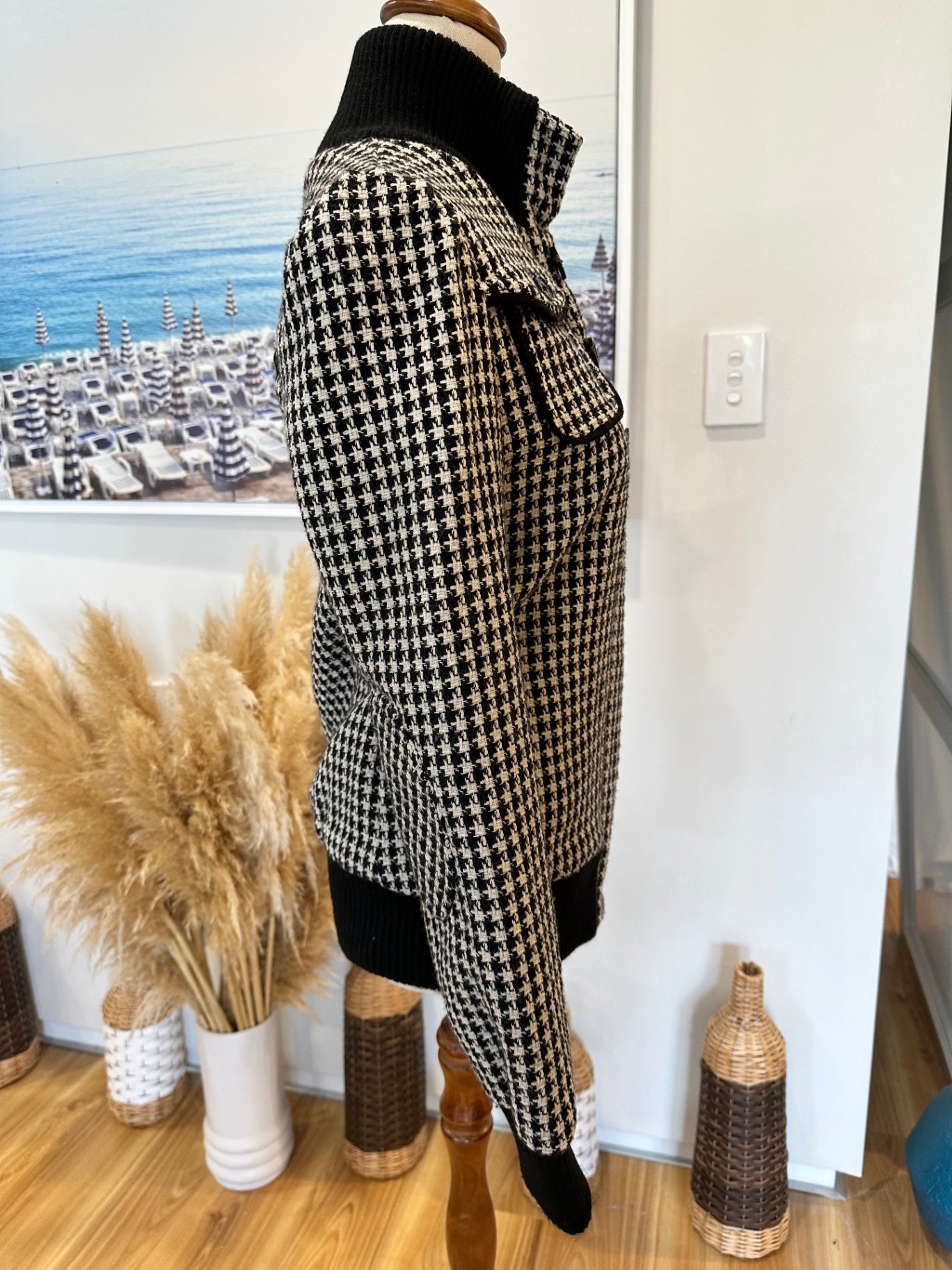 Billabong - Houndstooth Jumper - Size 8 - 50% Wool