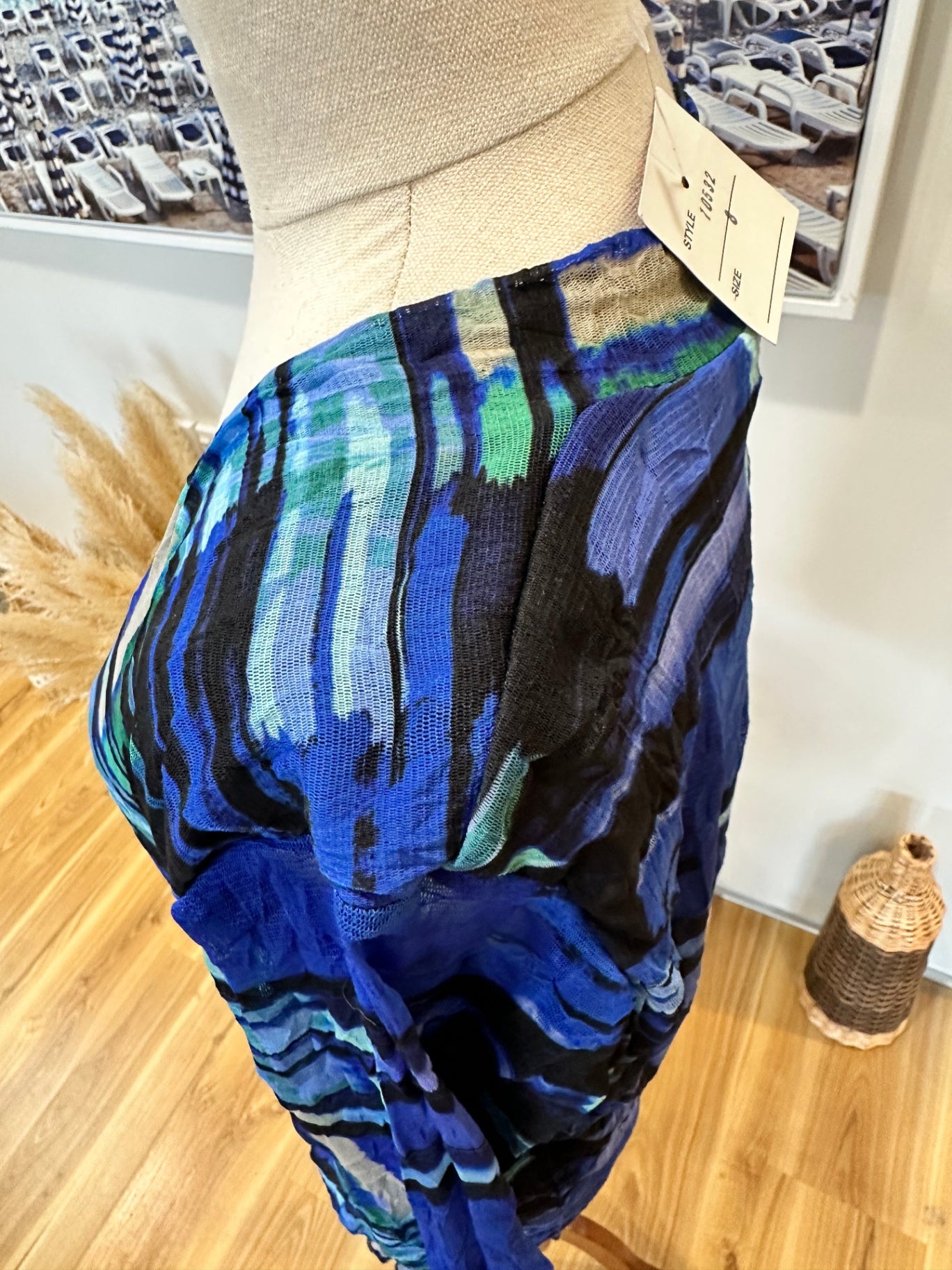 Blouse - Ocean Tones - Size 8 - NEW