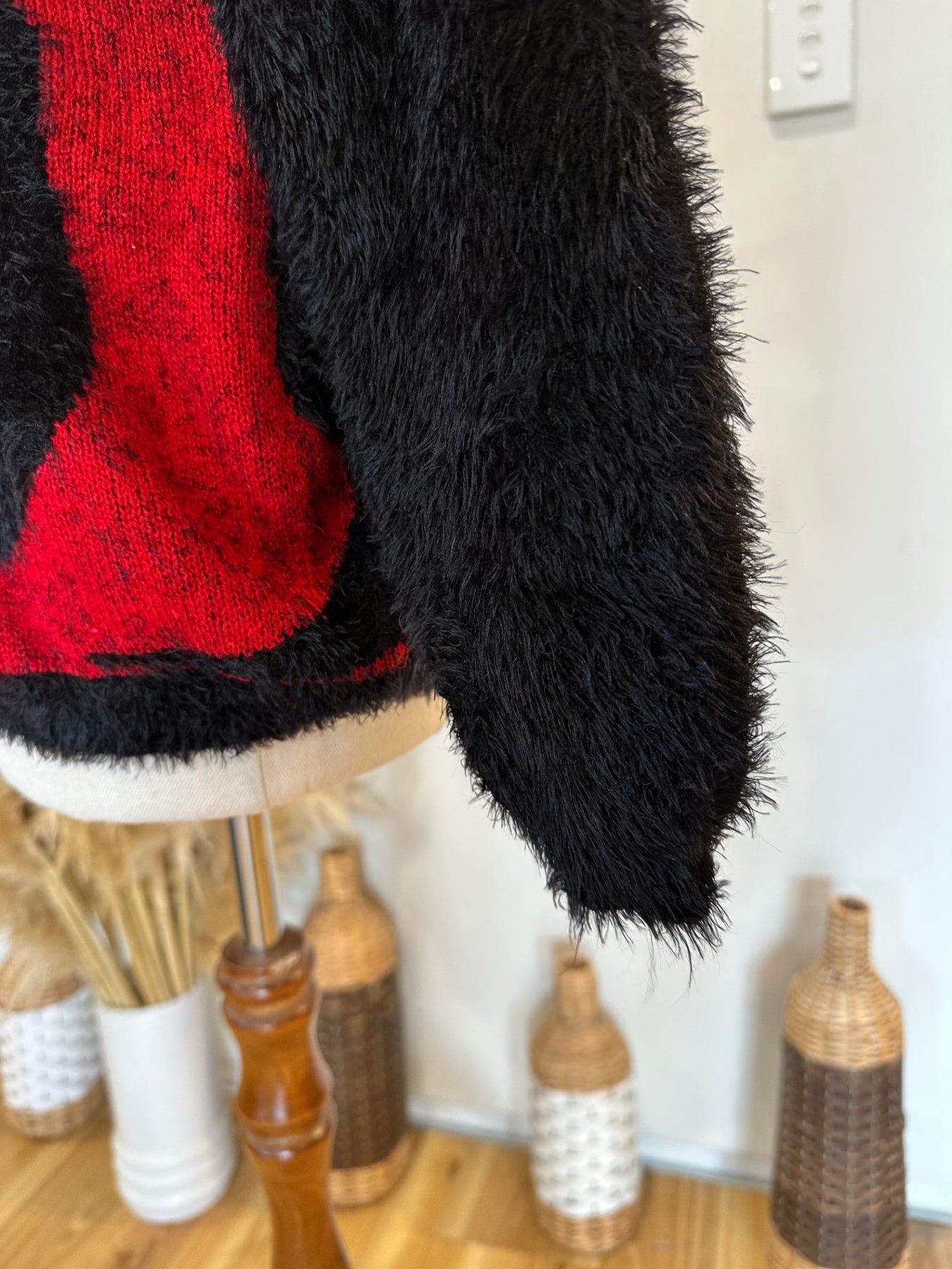 Textured Jumper - Size Small - Red and Black