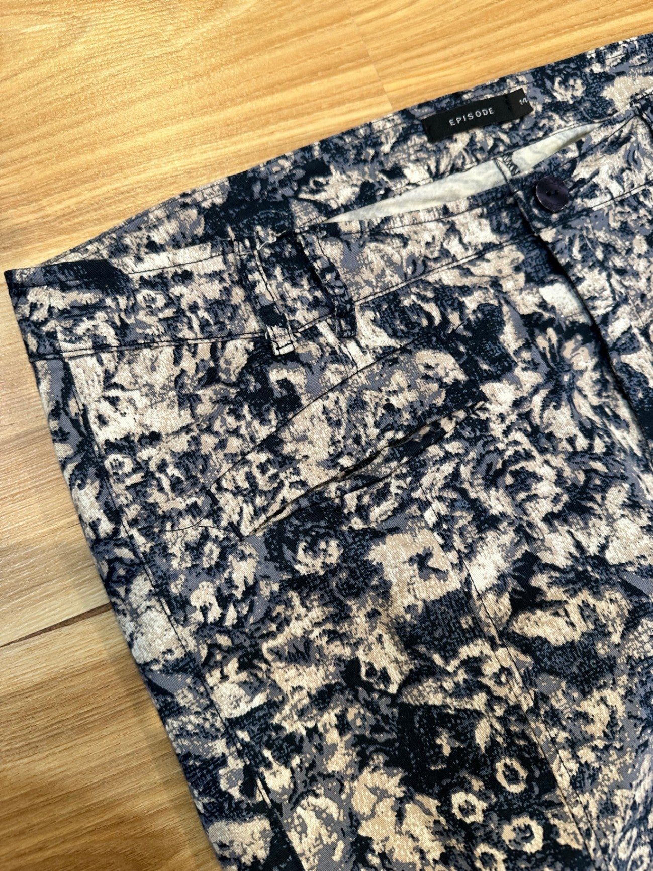 Episode - Pants - Size 14 - Navy & Beige