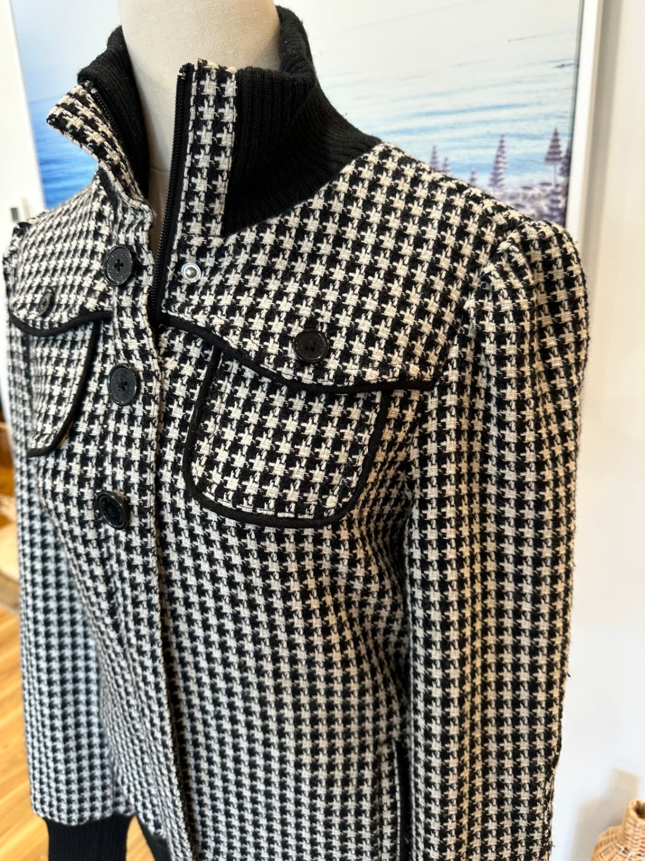 Billabong - Houndstooth Jumper - Size 8 - 50% Wool