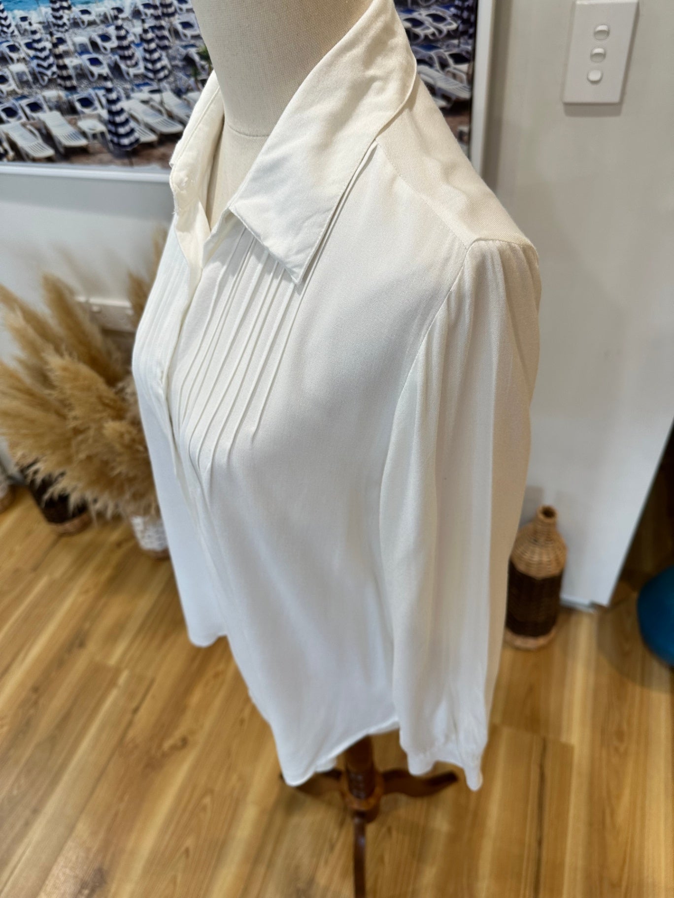 Cream Blouse - w Embroidery Butterflies - Approx Size 12