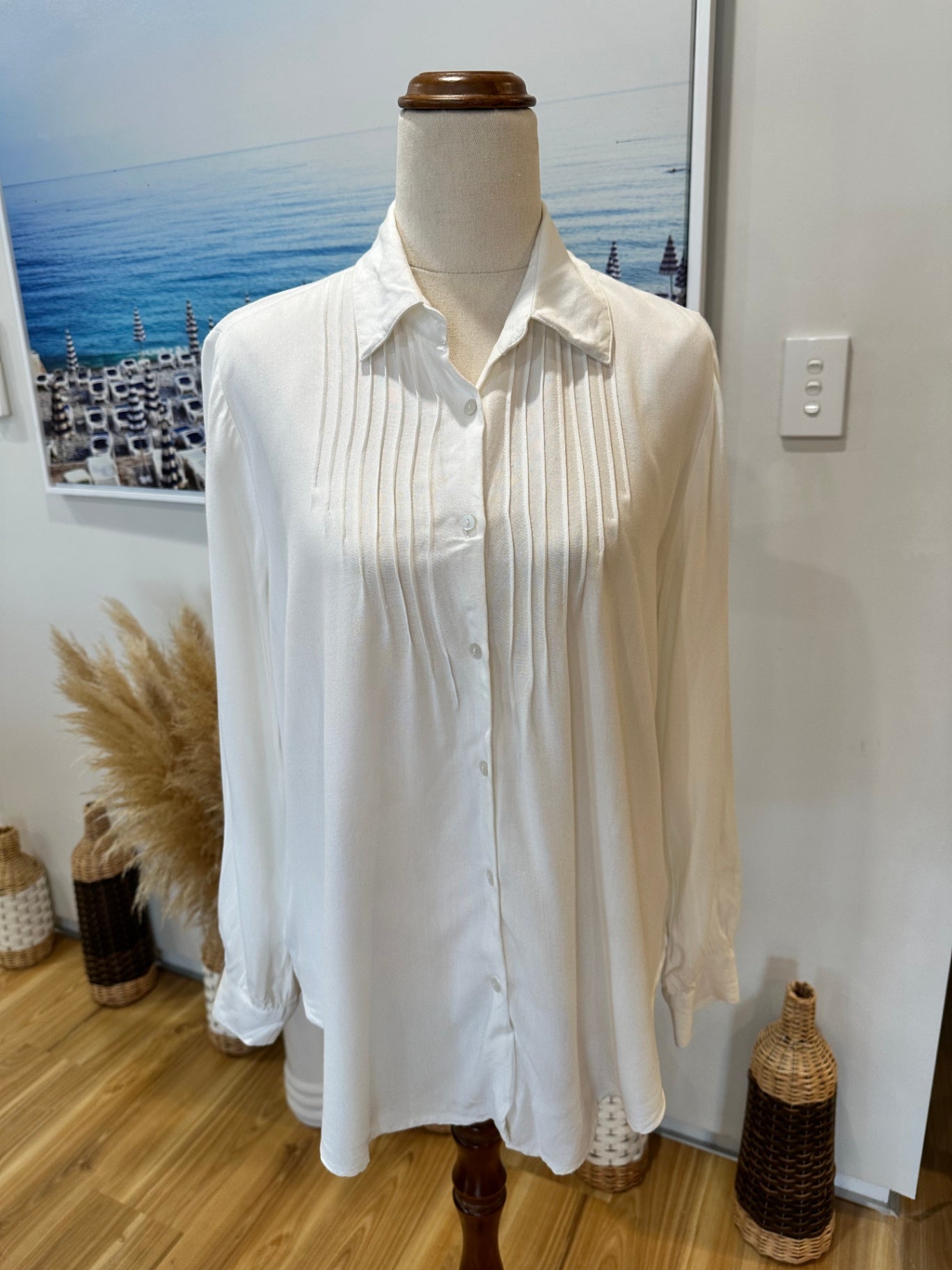 Cream Blouse - w Embroidery Butterflies - Approx Size 12