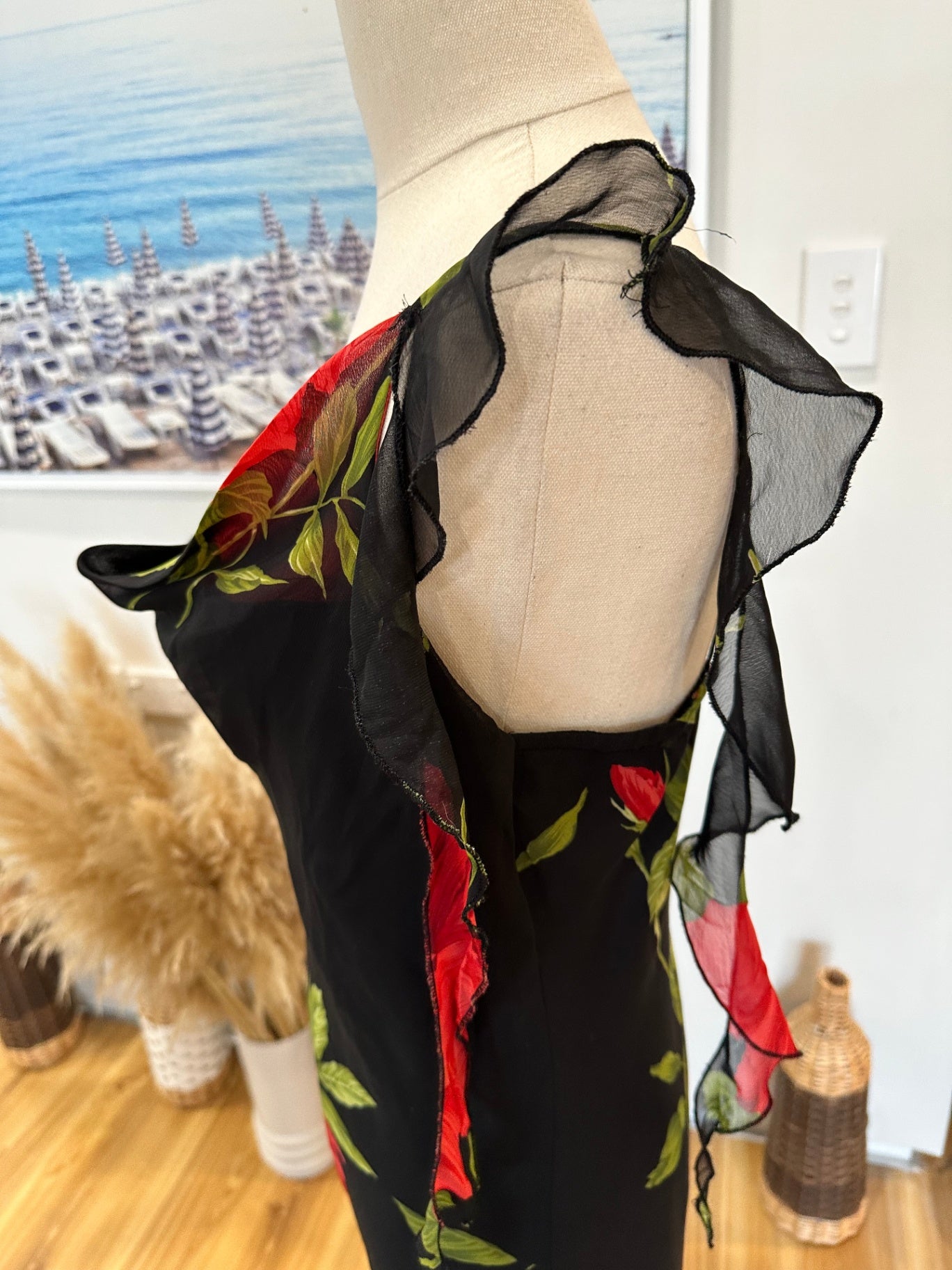 Flirt Alert - Dress - Size 12 - Black with Red and Green floral pattern