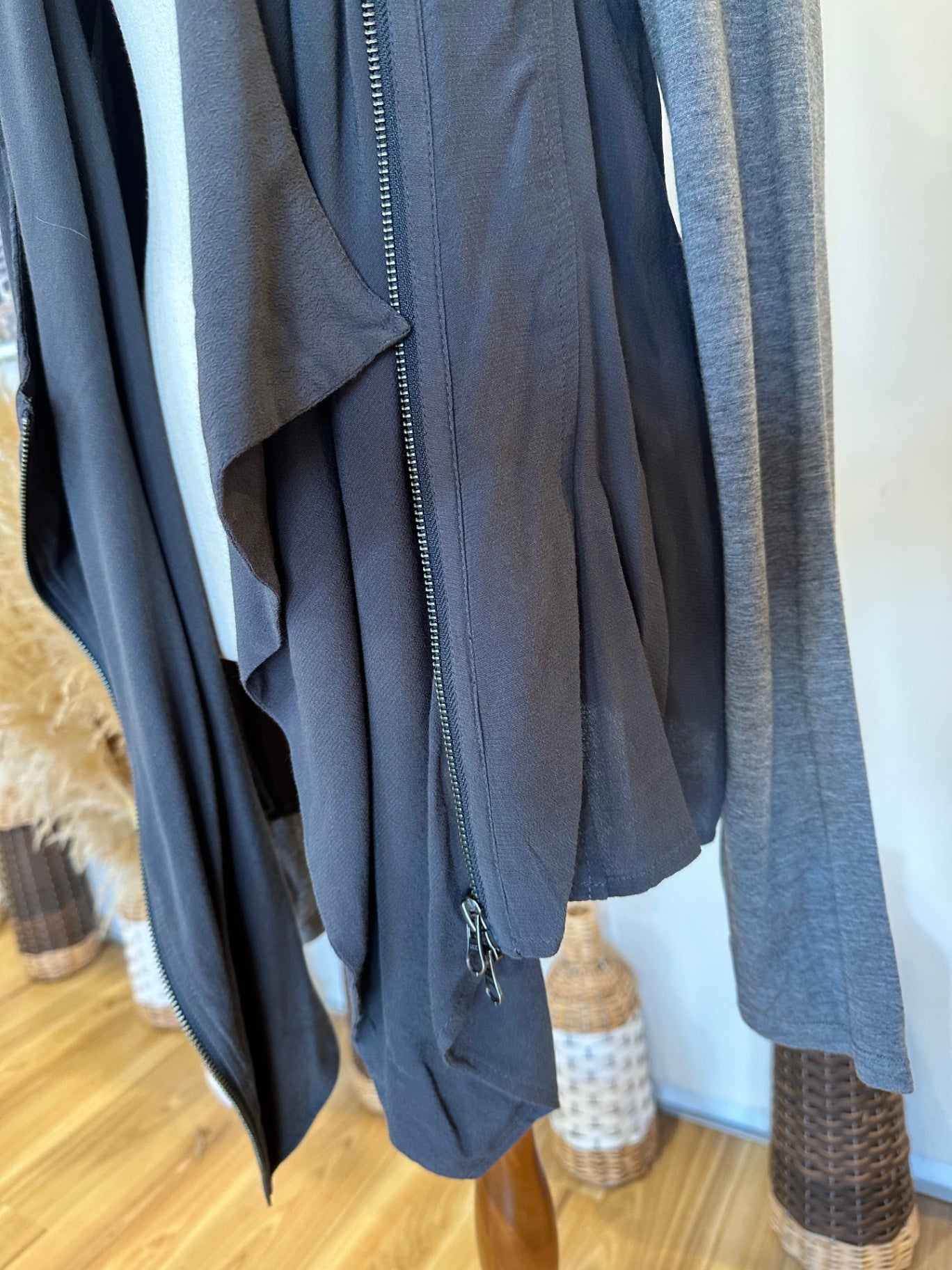 JAG - Waterfall Cardigan - Extra Large - Black and grey